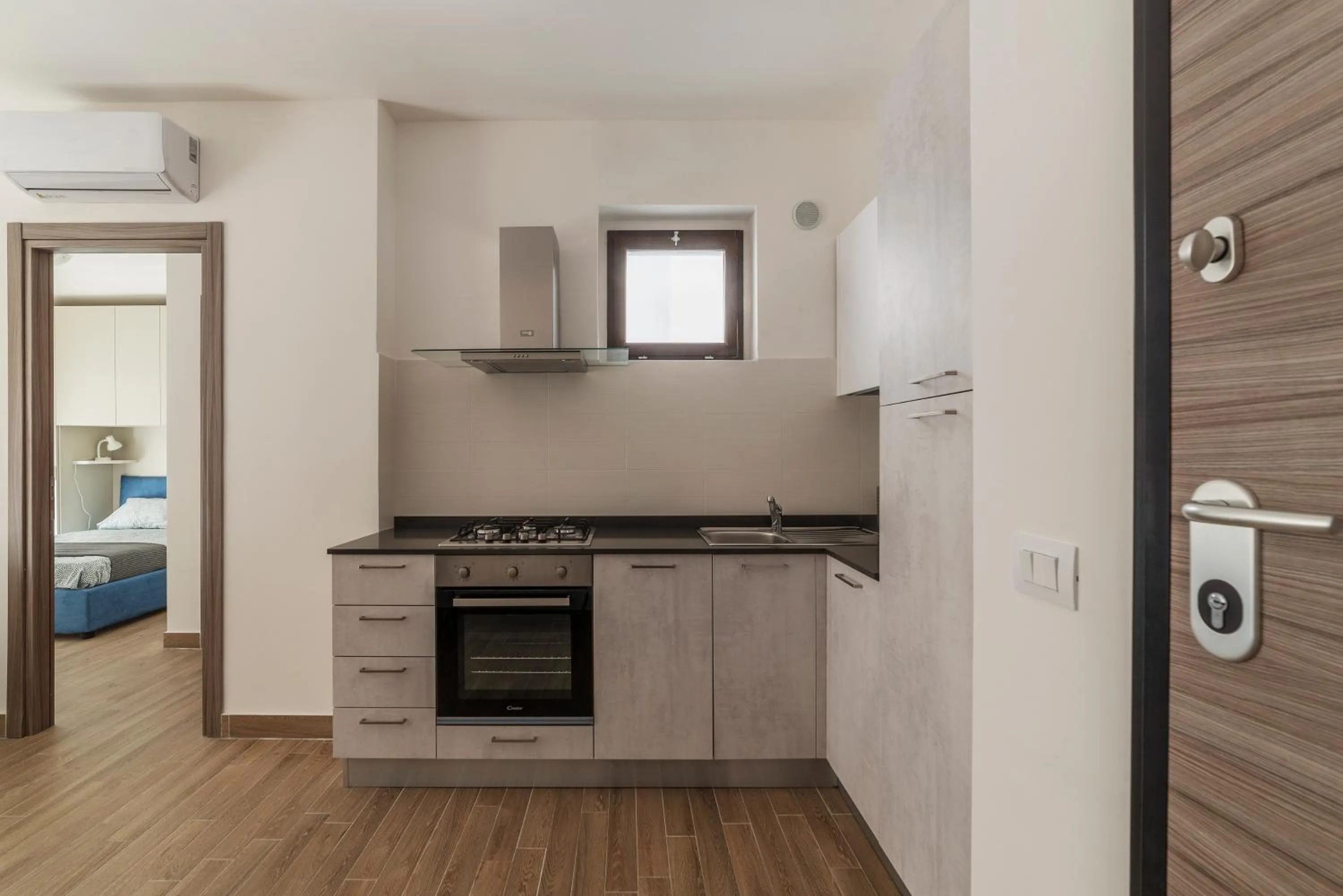 Kitchen or kitchenette in GuestHost - Fonte Laurentina Apartments