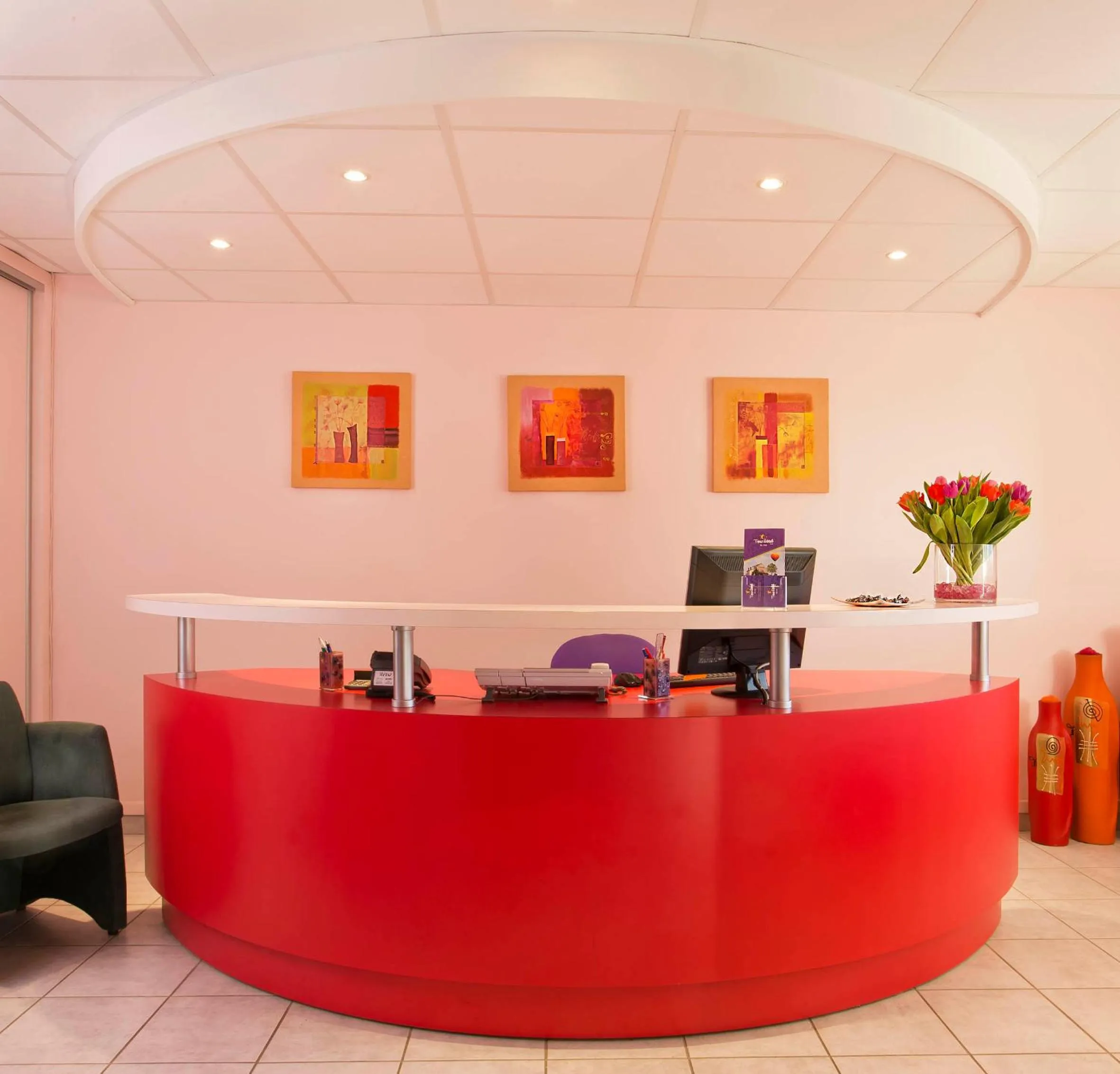 Lobby or reception in Tourhotel Blois
