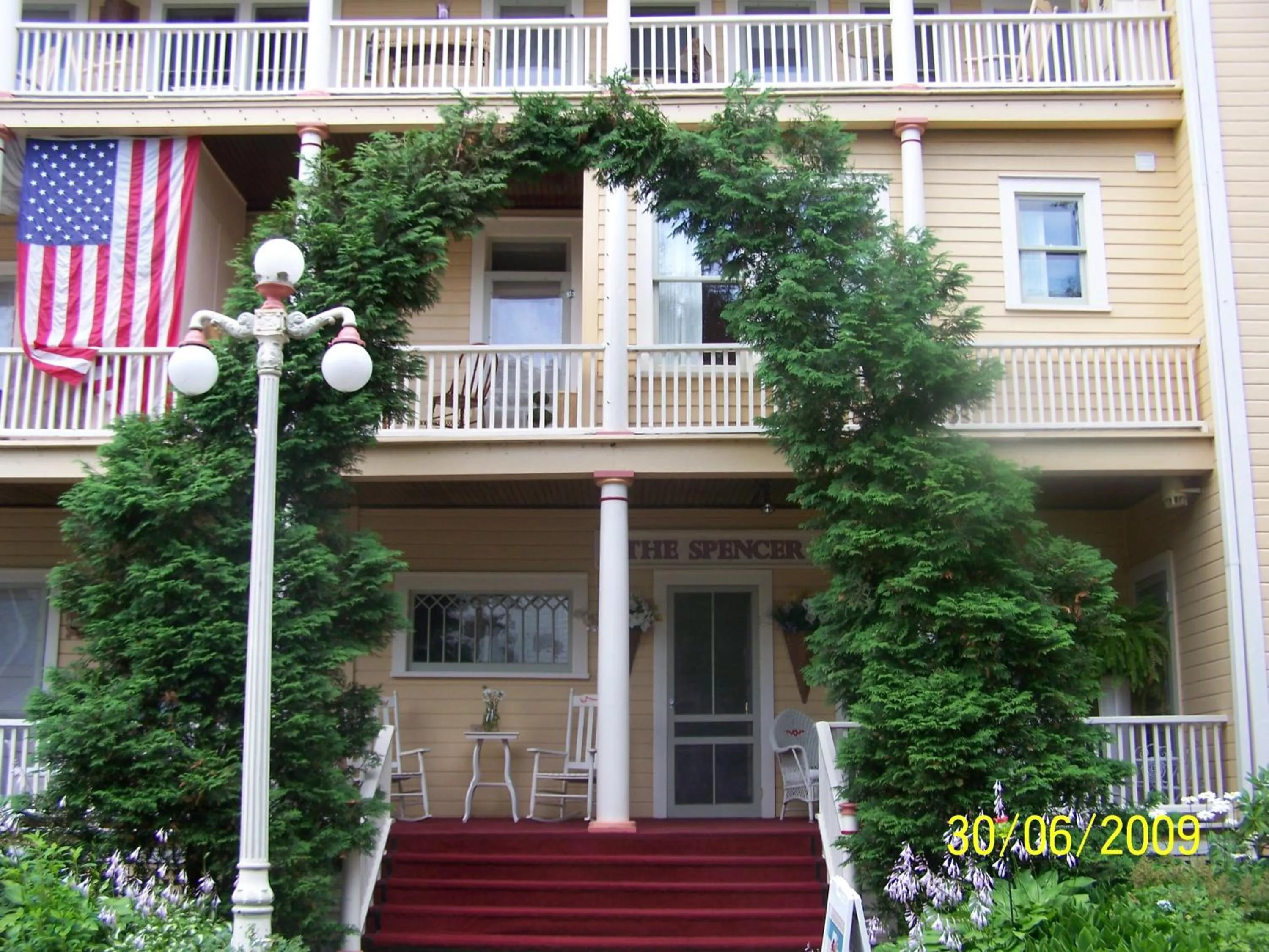 Facade/entrance in Spencer Hotel & Spa Chautauqua