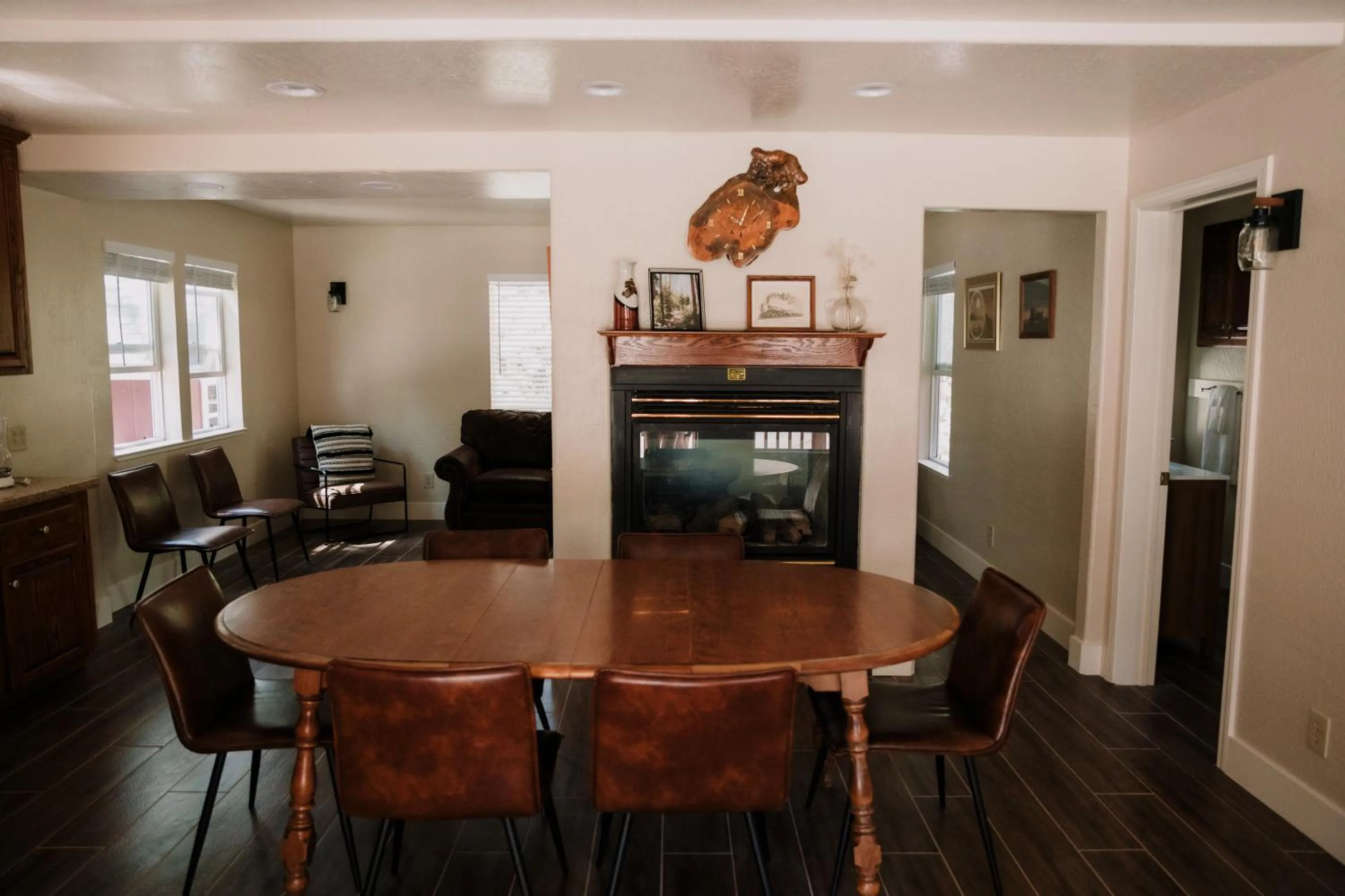 Dining area in The Long Barn Lodge