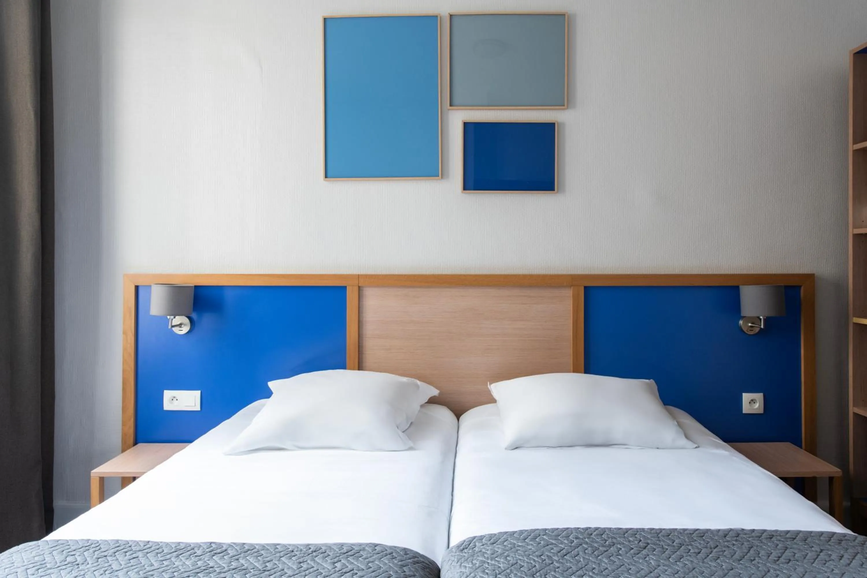 Bedroom, Bed in Est Hotel