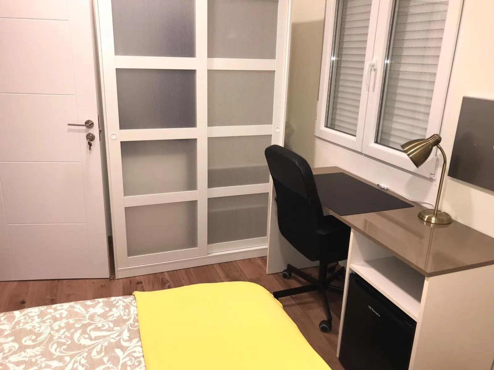 TV and multimedia in RESIDENCIA COMPOSTELA 2