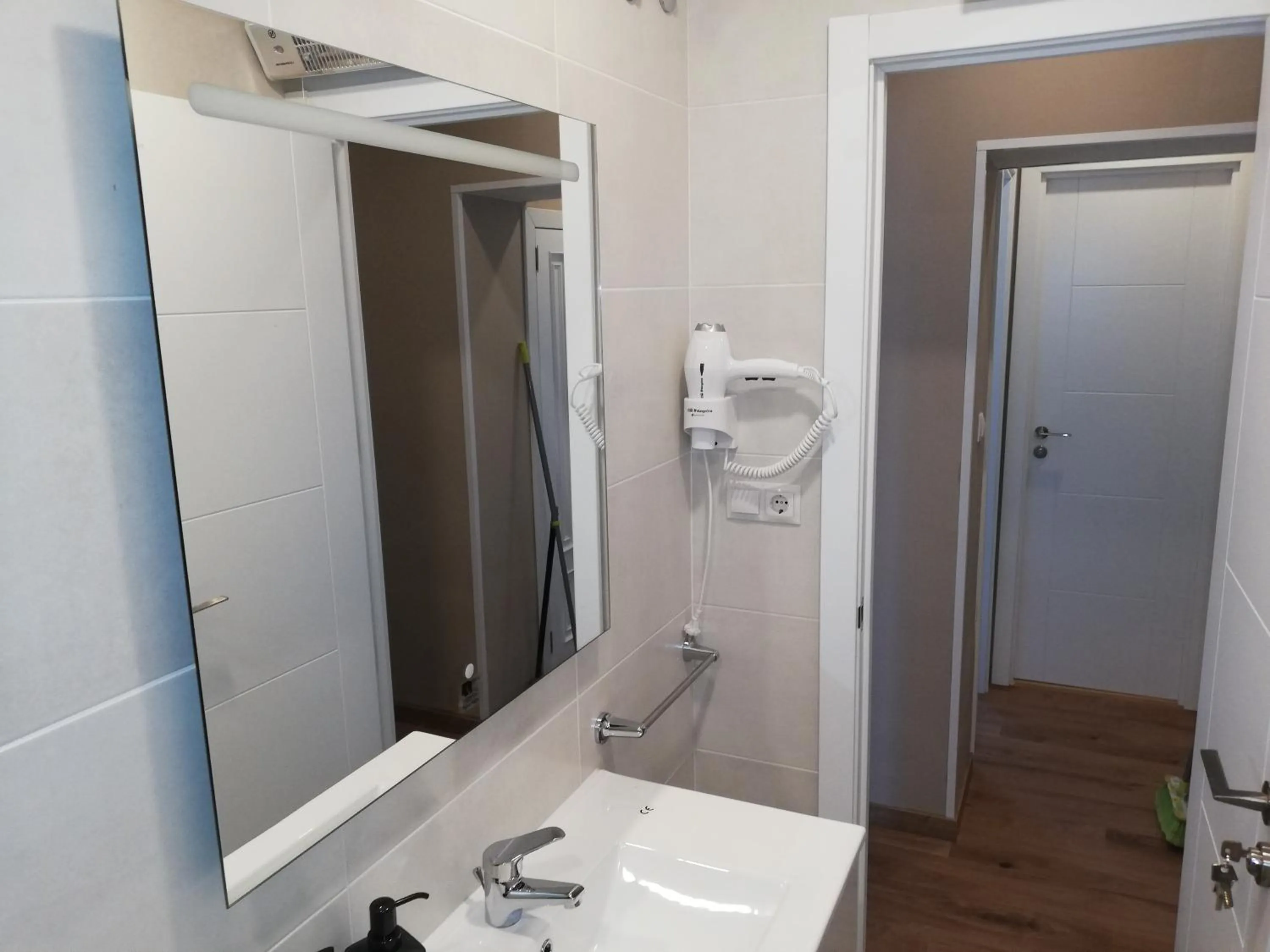 Bathroom in RESIDENCIA COMPOSTELA 2