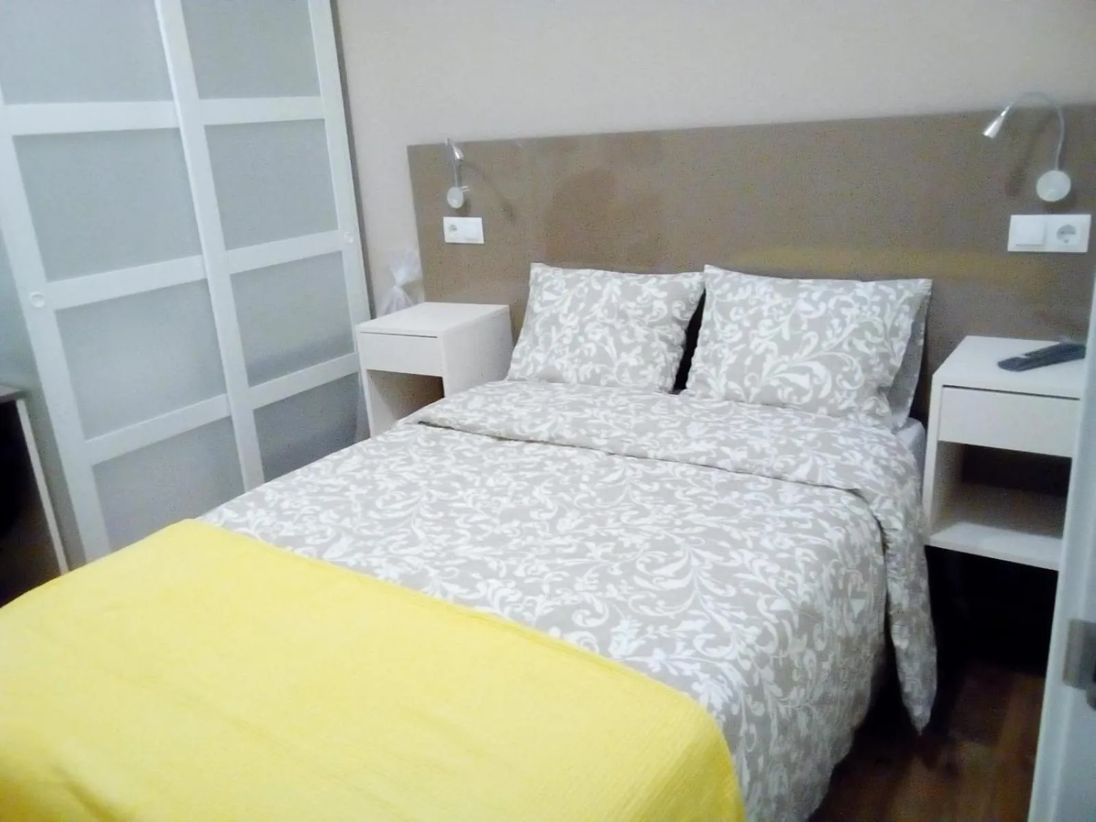 RESIDENCIA COMPOSTELA 2