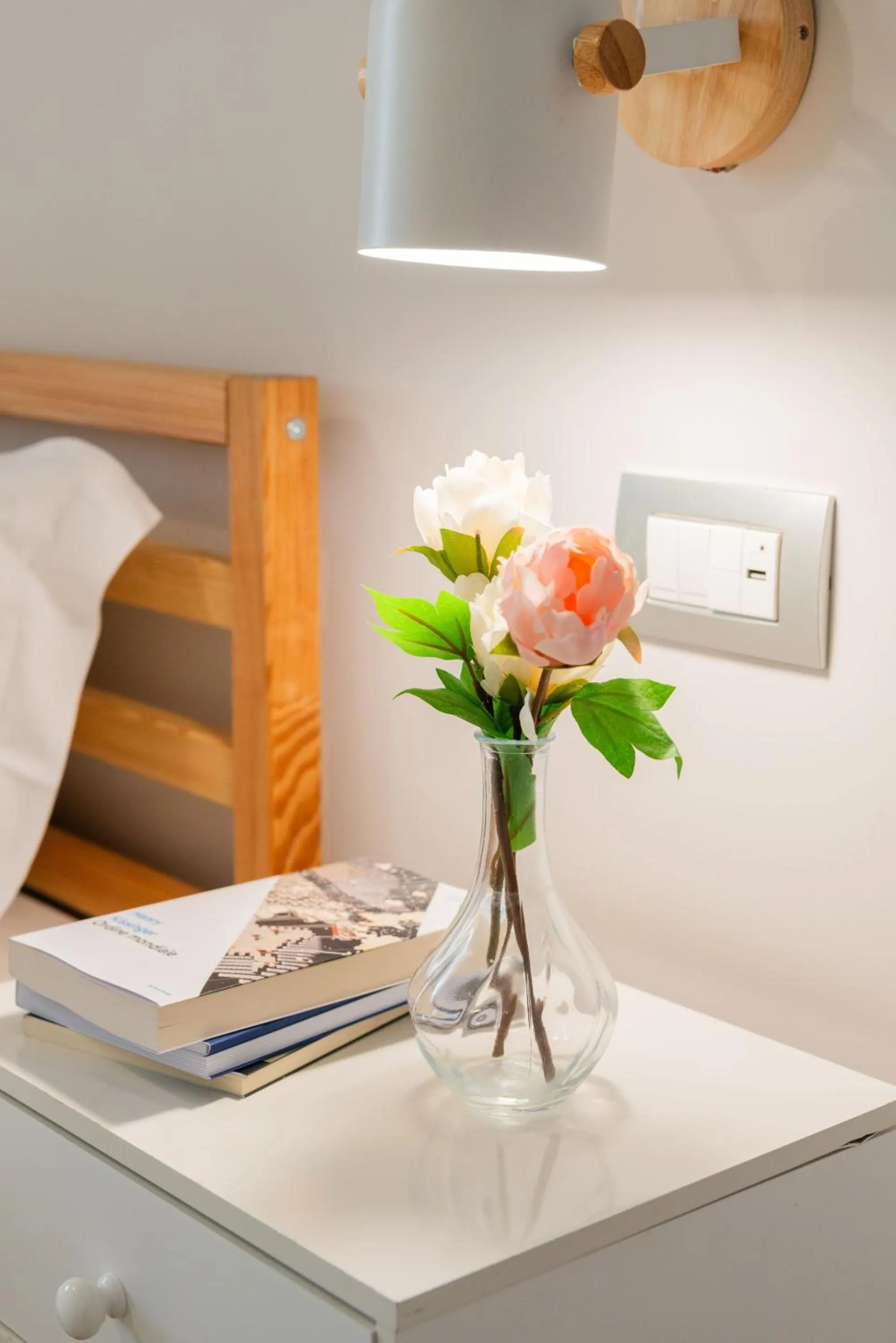 Bedroom, Bed in Winkler Suites