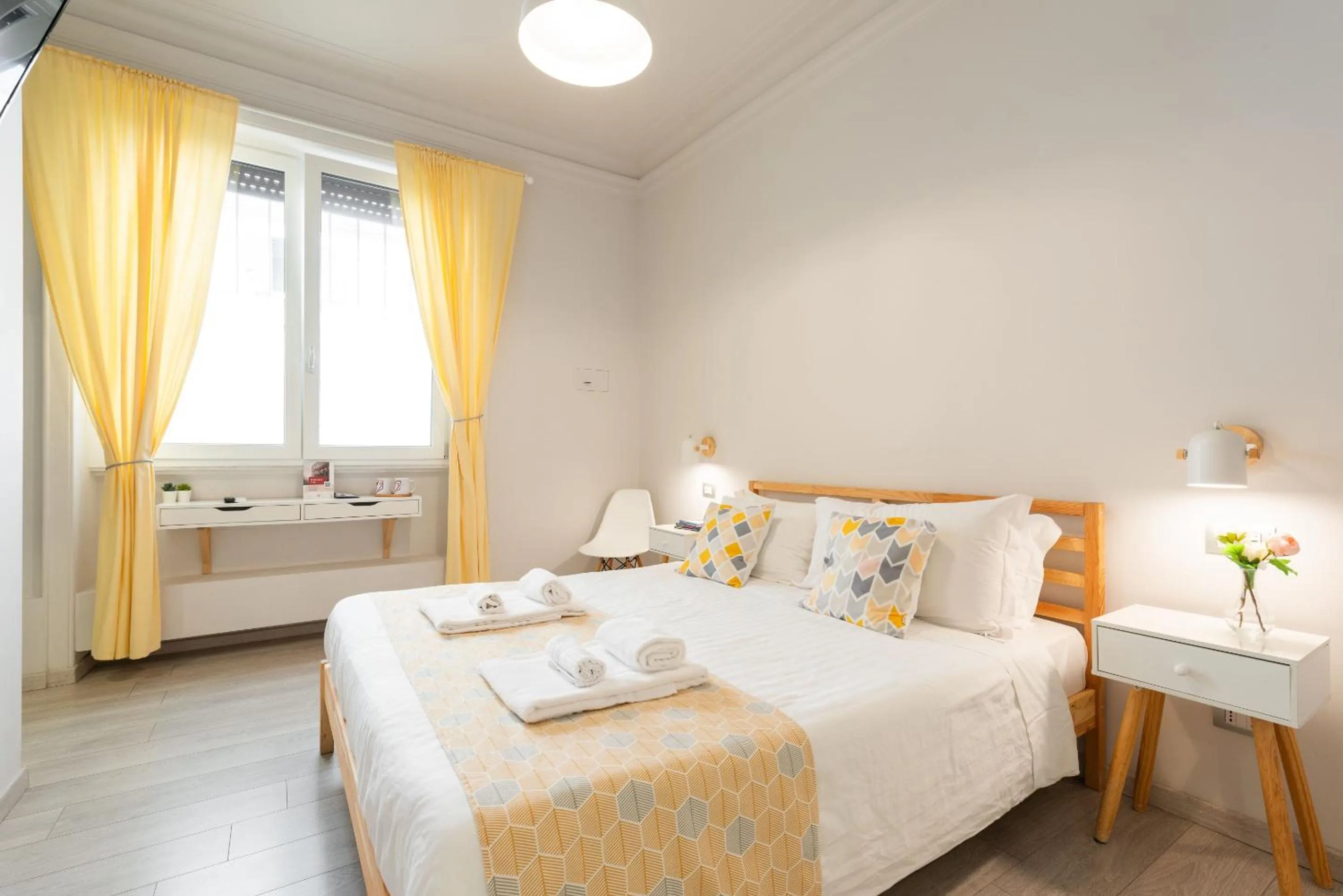 Bedroom, Bed in Winkler Suites