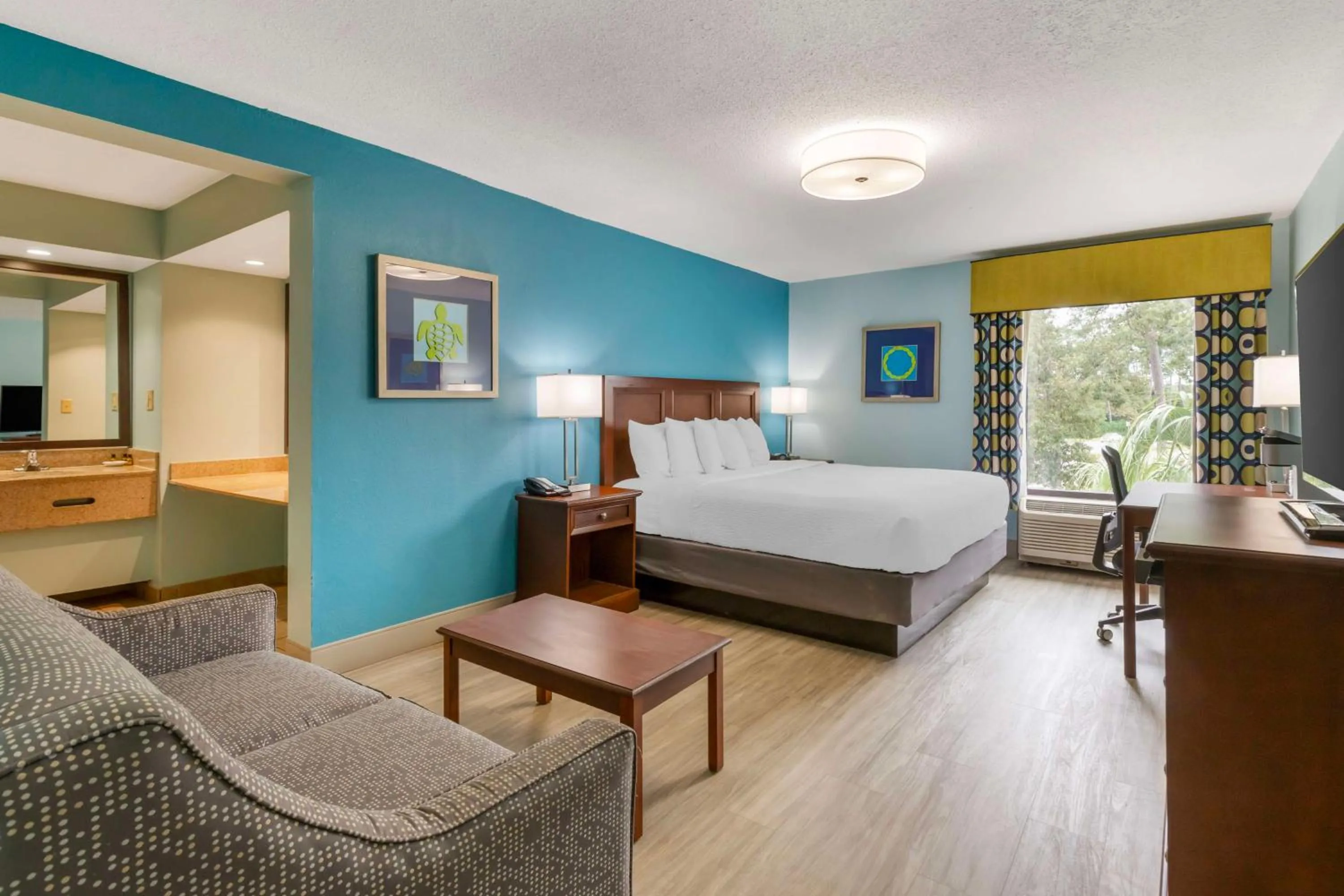 Bedroom, Bed in Best Western Plus Myrtle Beach@Intracoastal