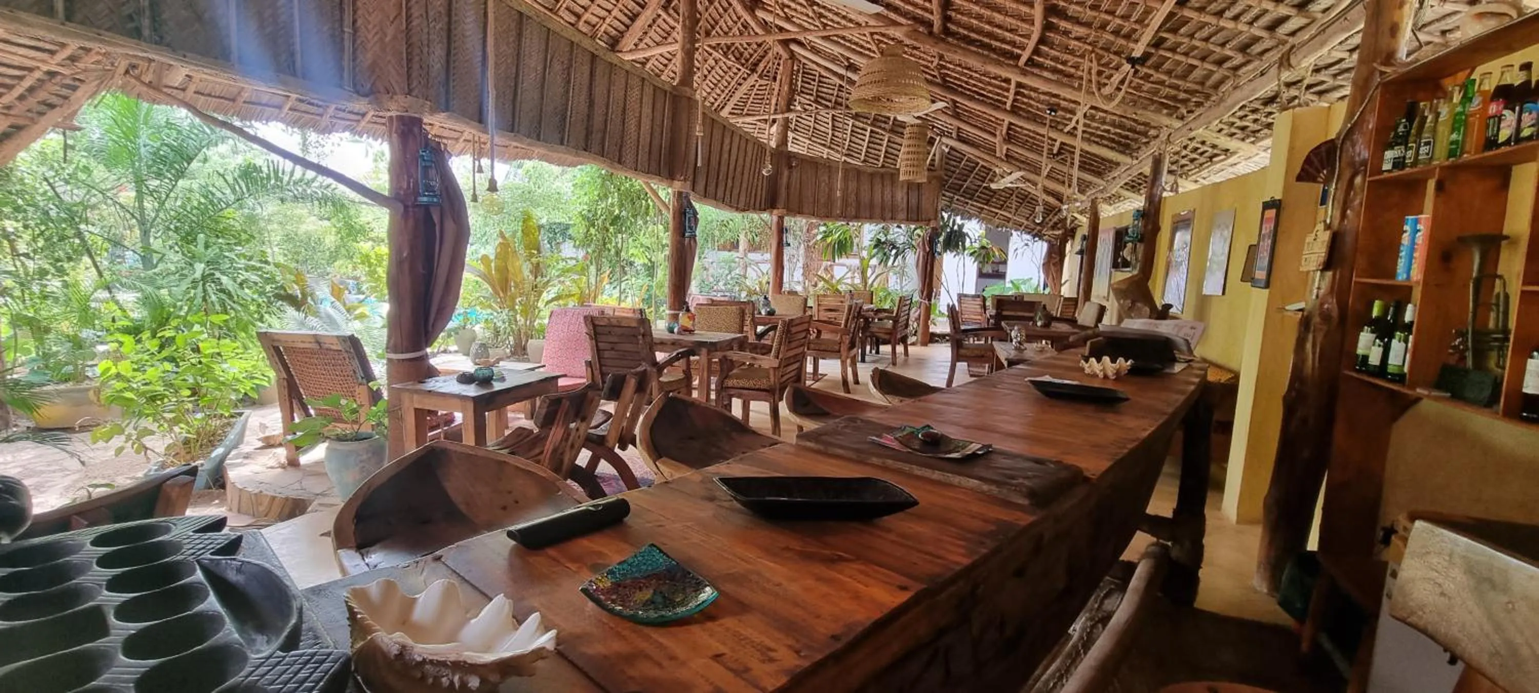 Toilet in Salama & Mbuyuni Bungalows