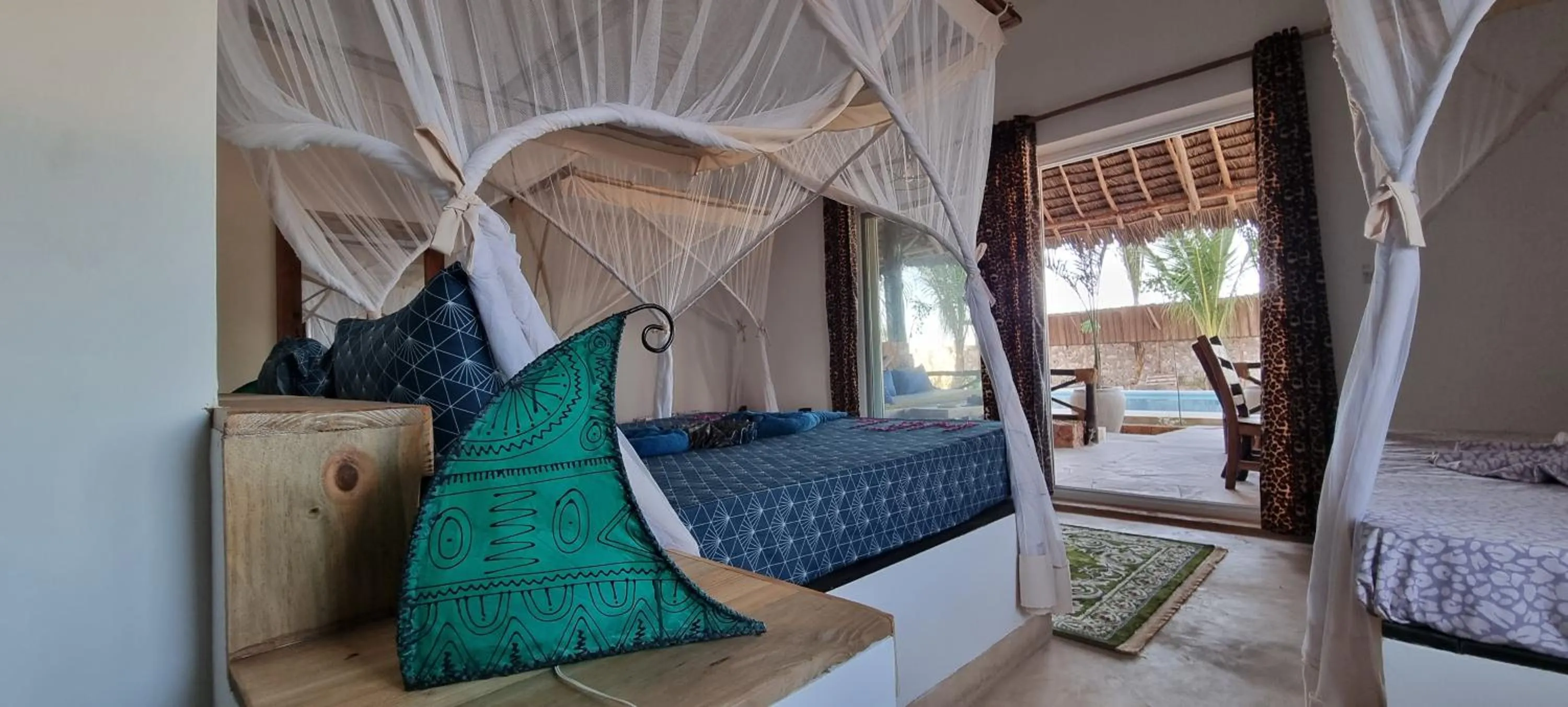 Balcony/Terrace, Bed in Salama & Mbuyuni Bungalows