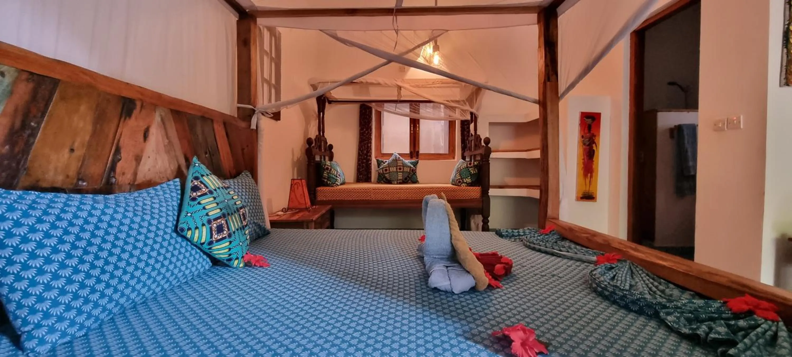 Balcony/Terrace, Bed in Salama & Mbuyuni Bungalows