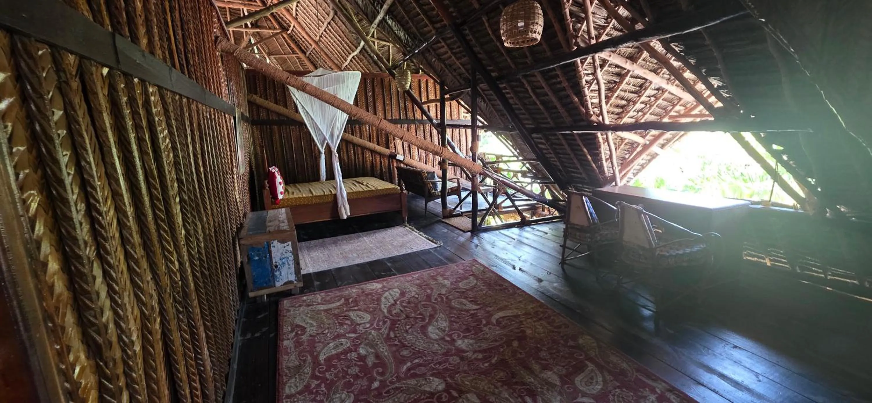 Salama & Mbuyuni Bungalows