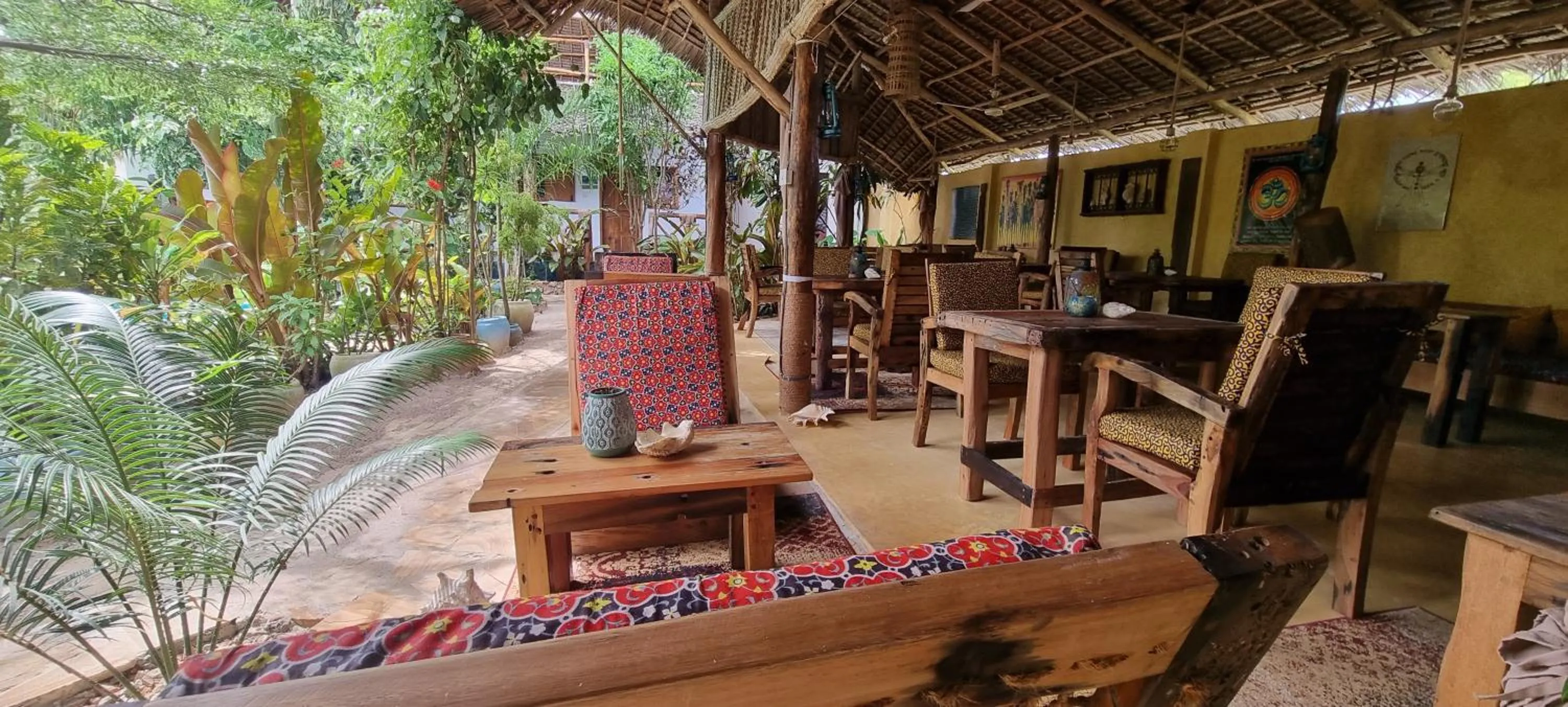 Toilet in Salama & Mbuyuni Bungalows