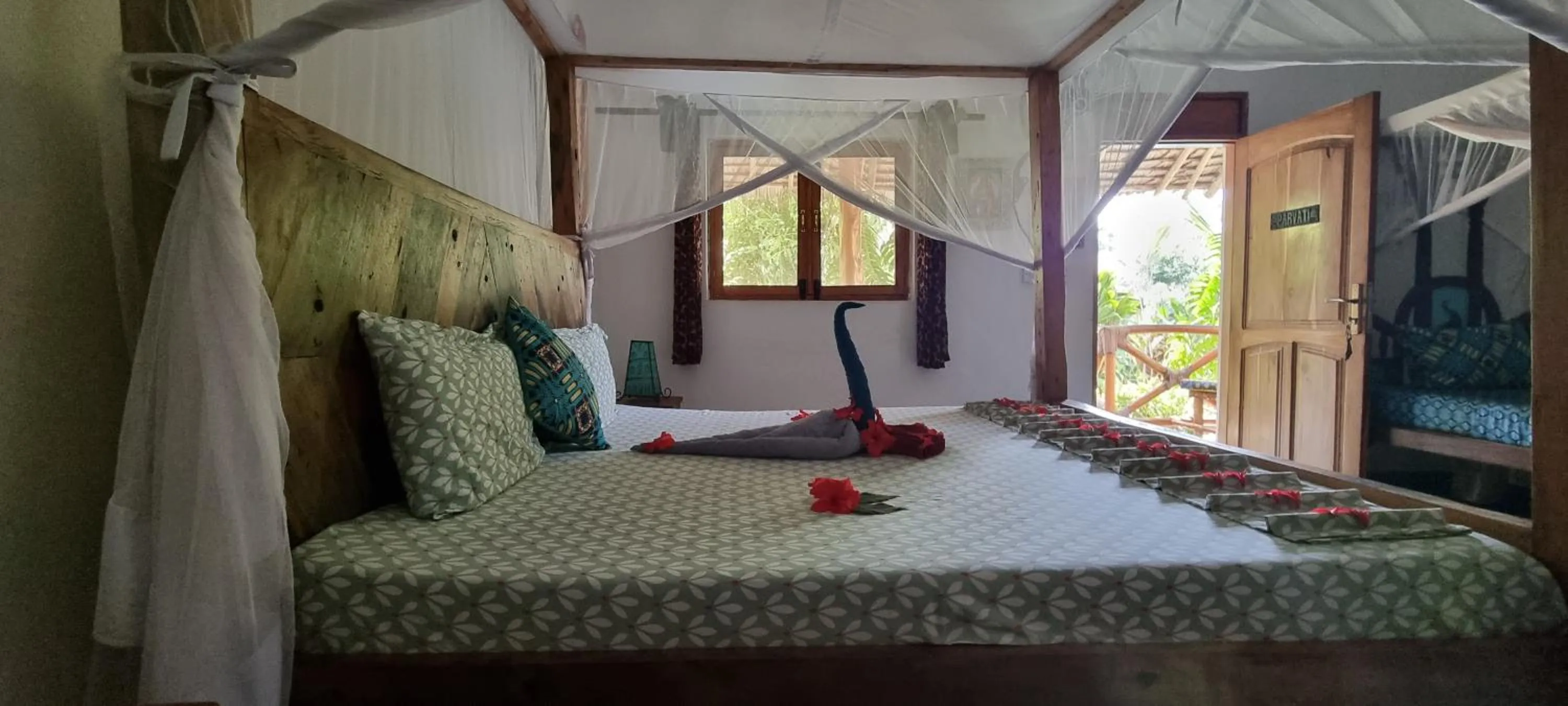 Balcony/Terrace, Bed in Salama & Mbuyuni Bungalows