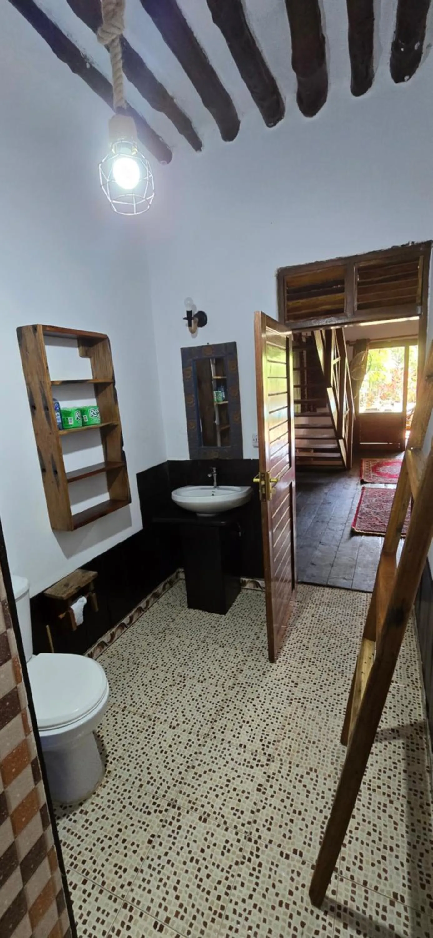Shower, Bed in Salama & Mbuyuni Bungalows