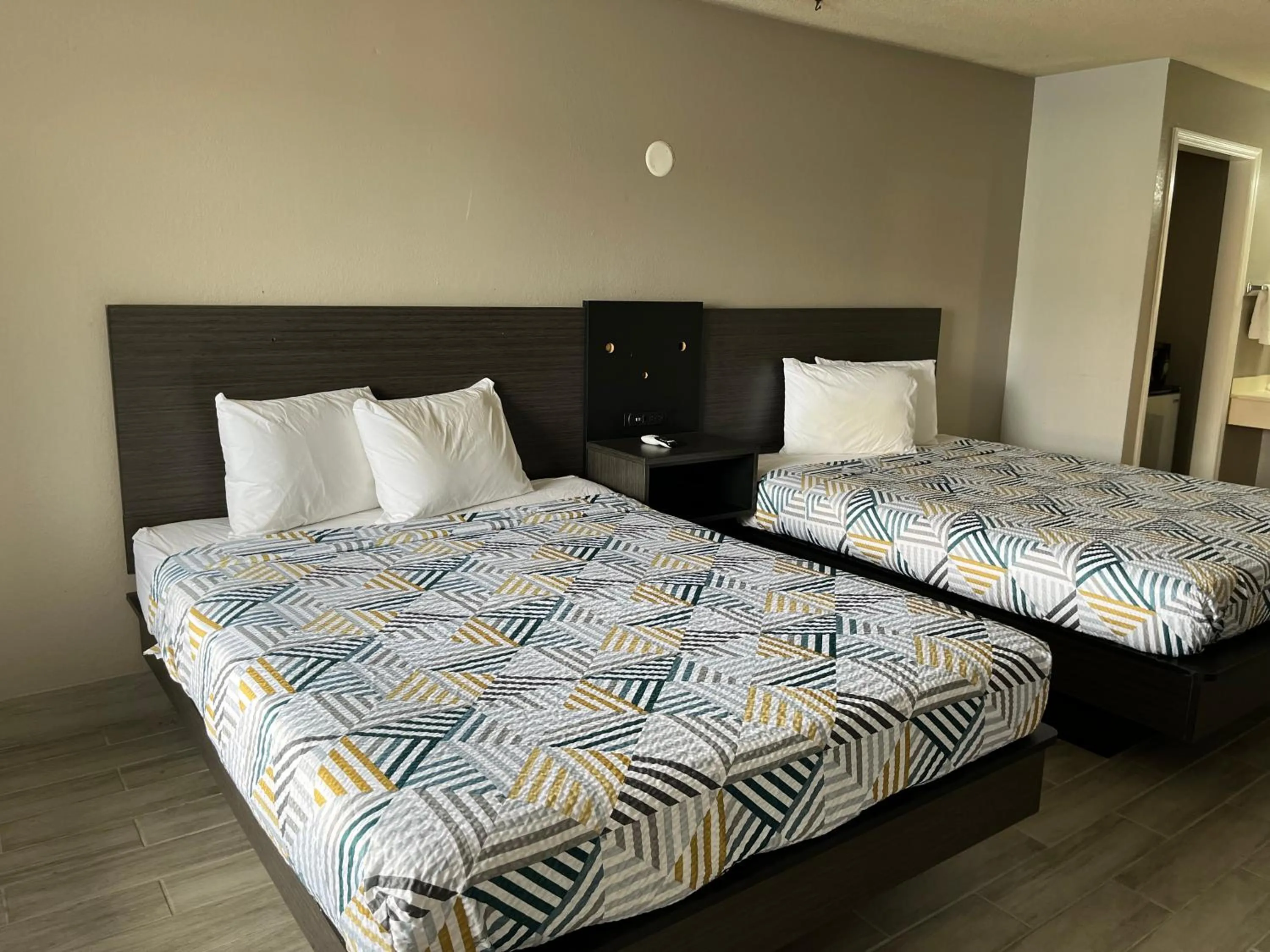 Bedroom, Bed in Motel 6 Cordele, GA