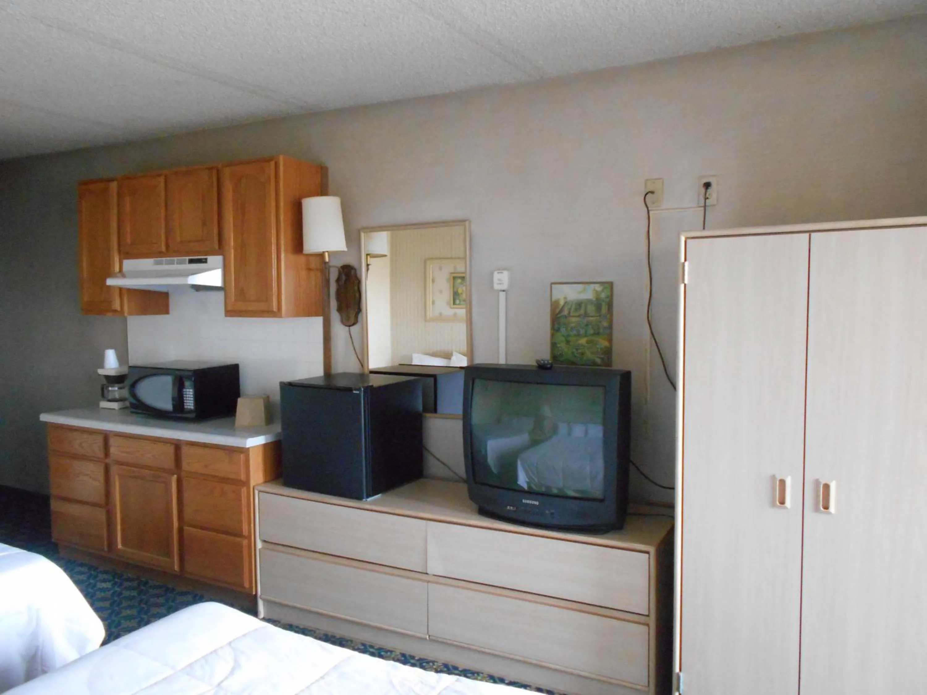 TV and multimedia, Bed in Victorian Inn