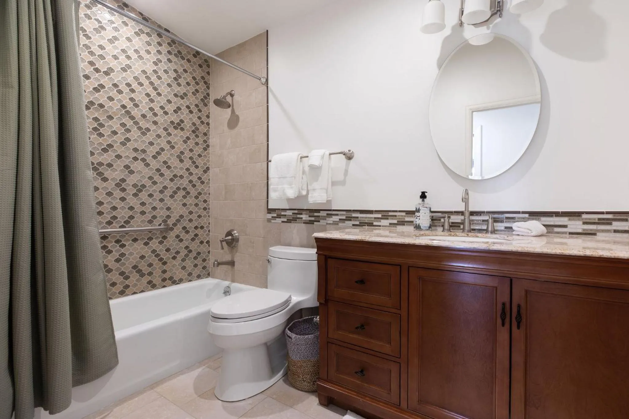 Shower in Sitzmark Vail