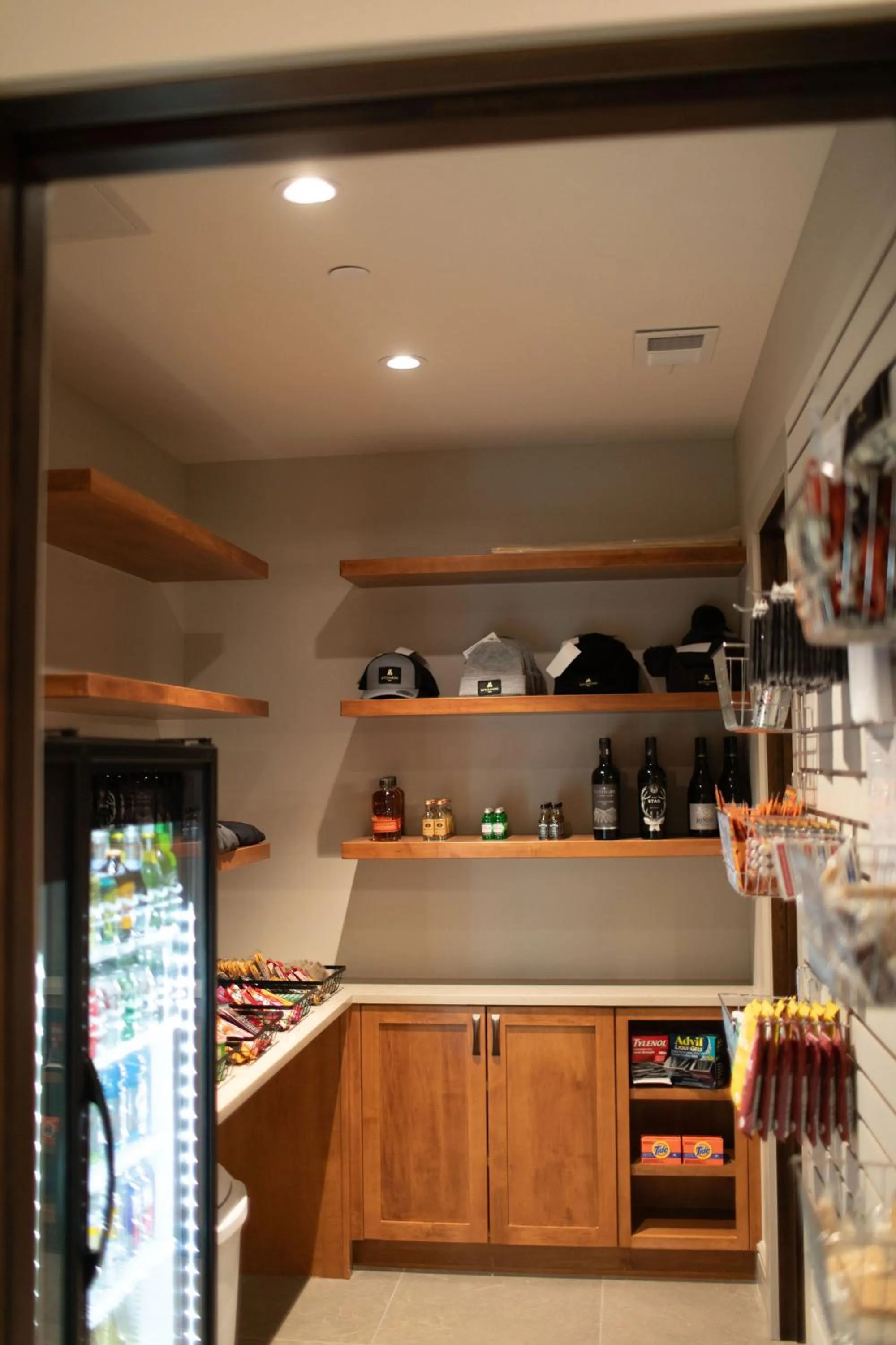 On-site shops in Sitzmark Vail