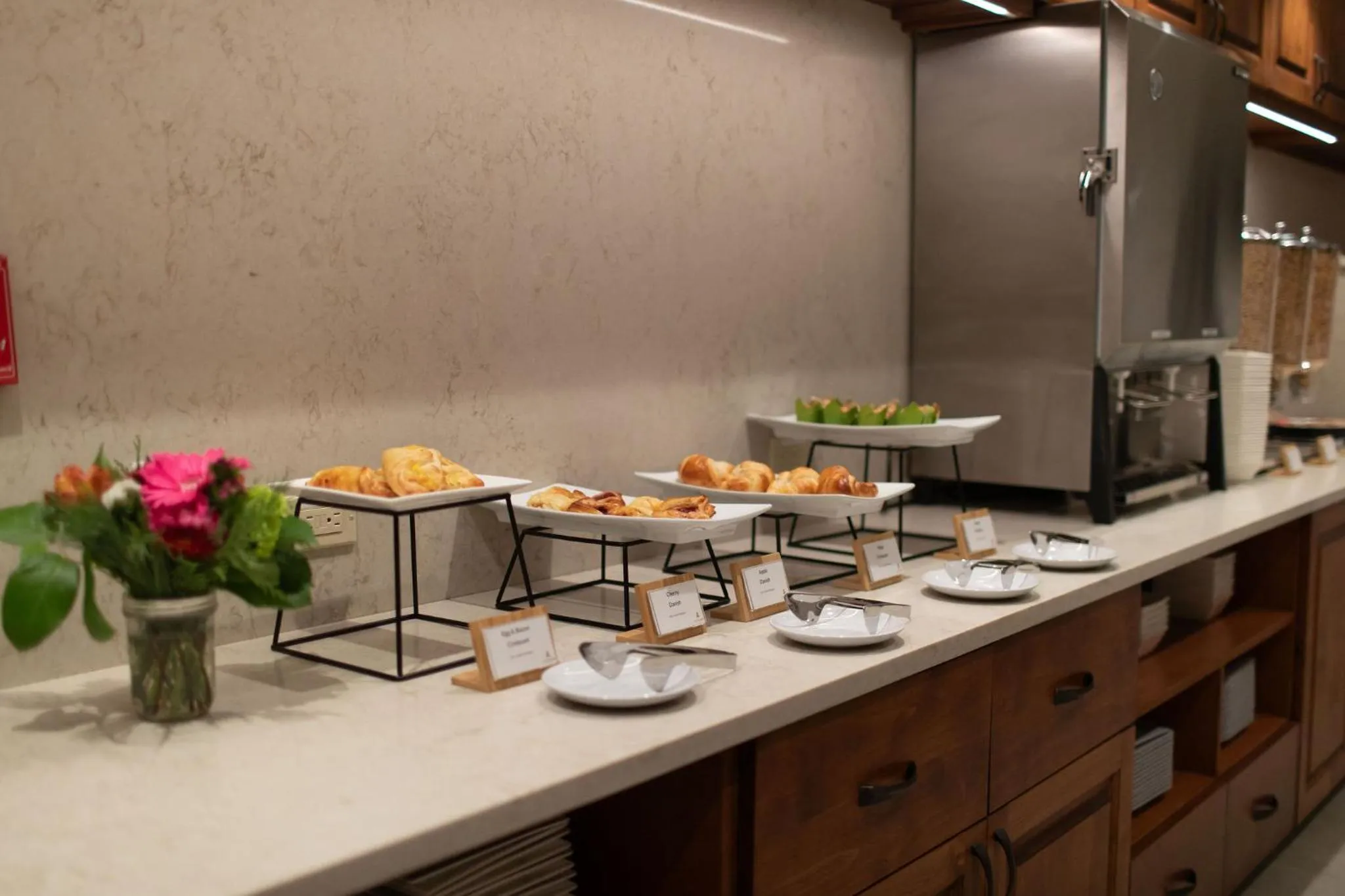 Breakfast in Sitzmark Vail