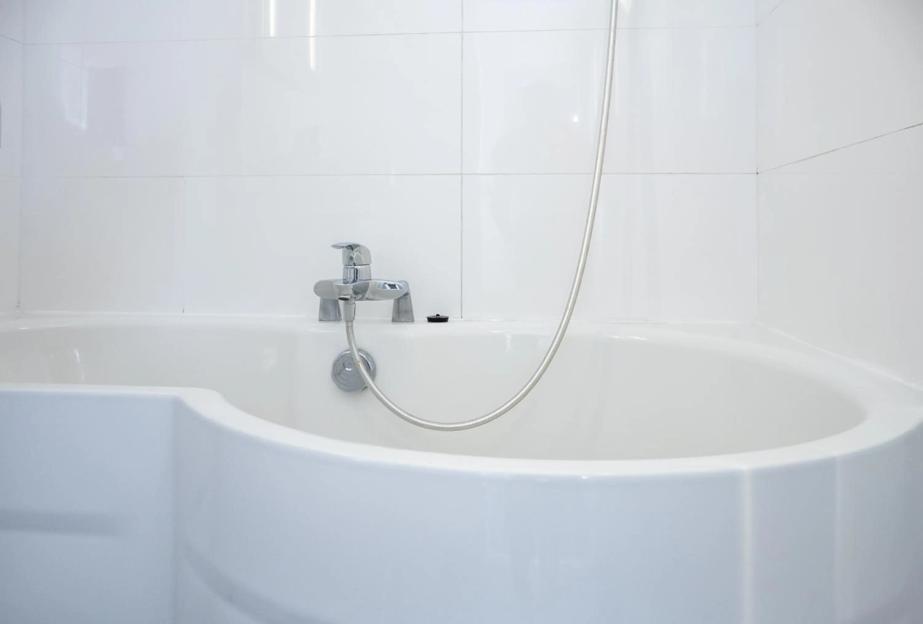 Bathroom in Kyriad Beaune