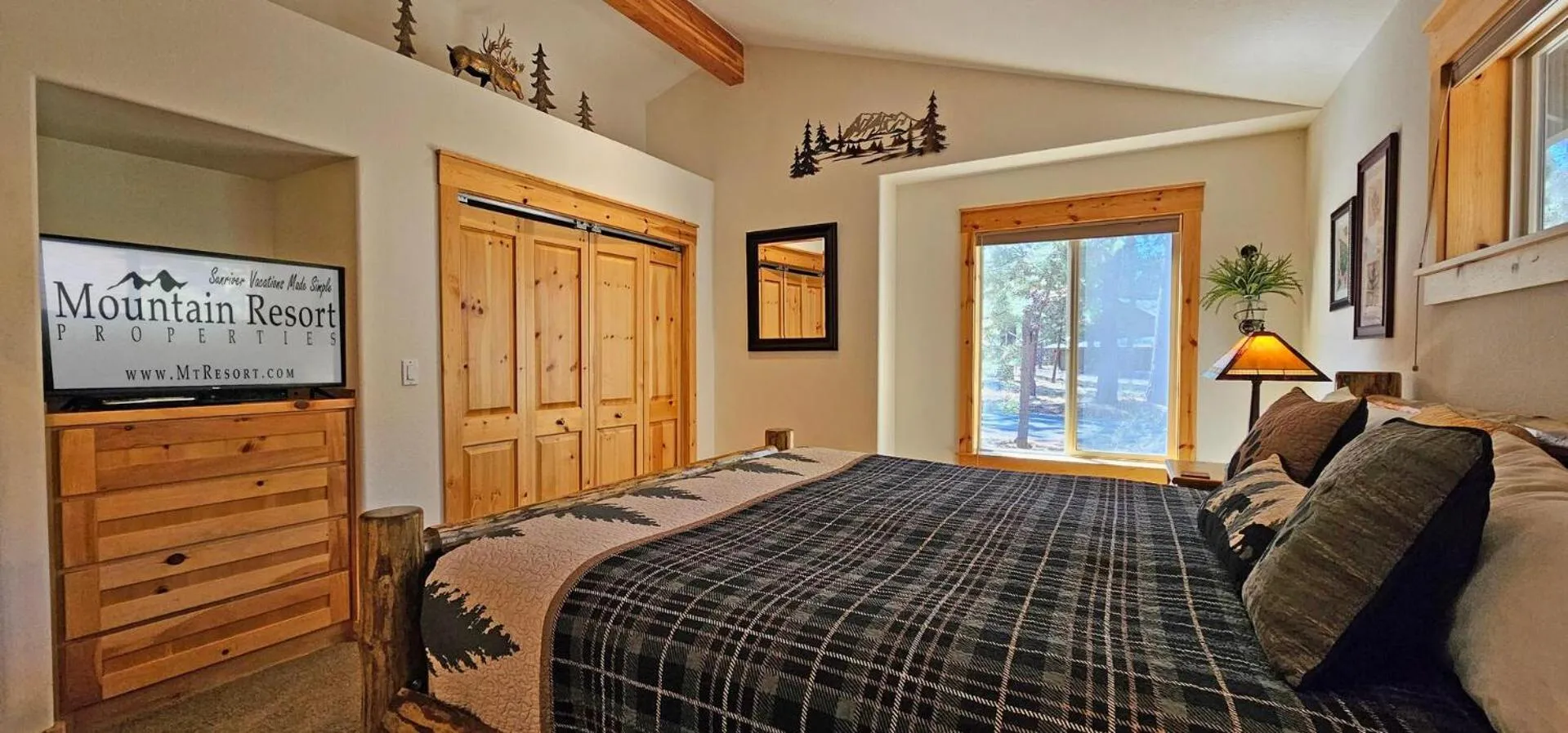 Bed in Whistler 21