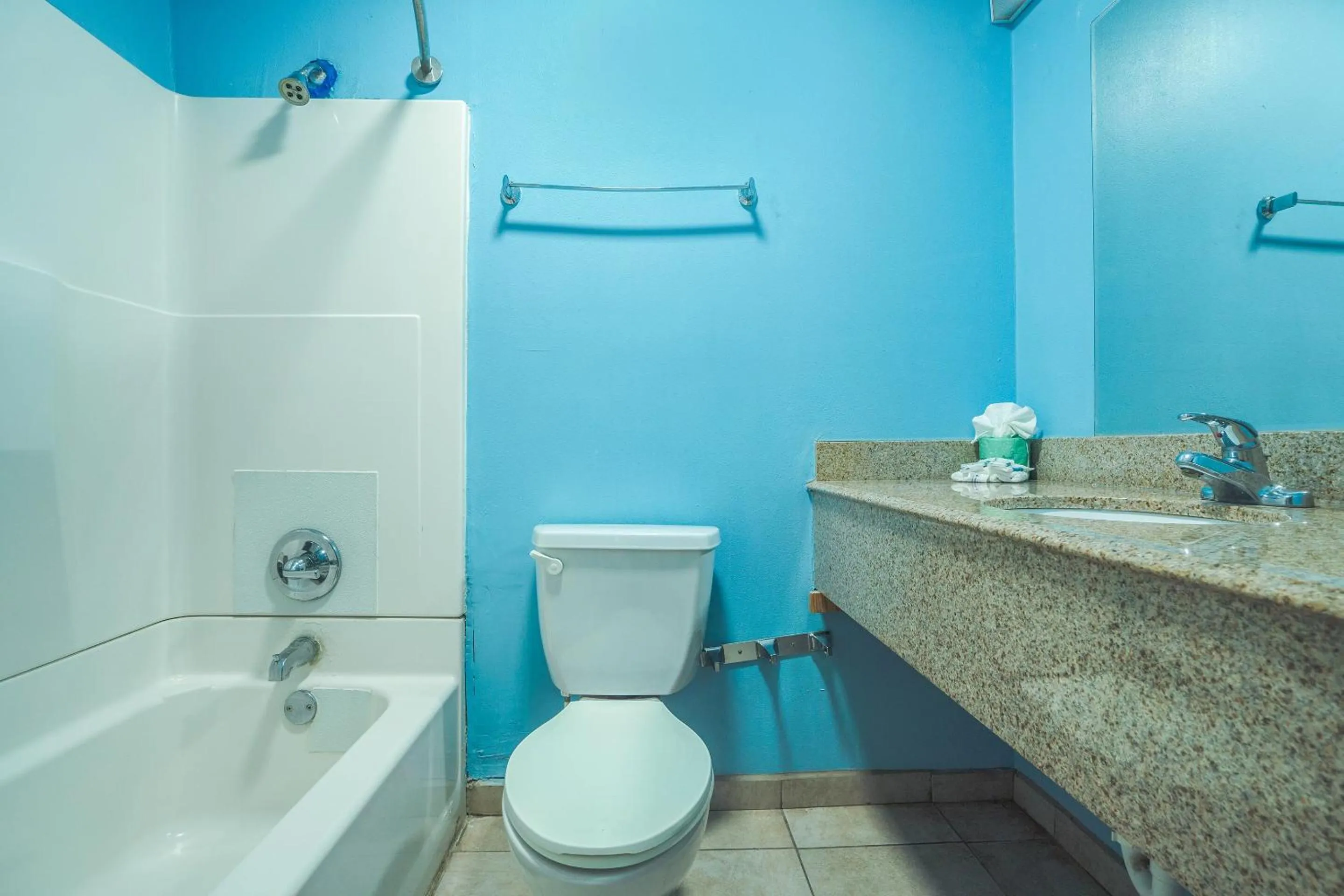 Bathroom in OYO Hotel Midland