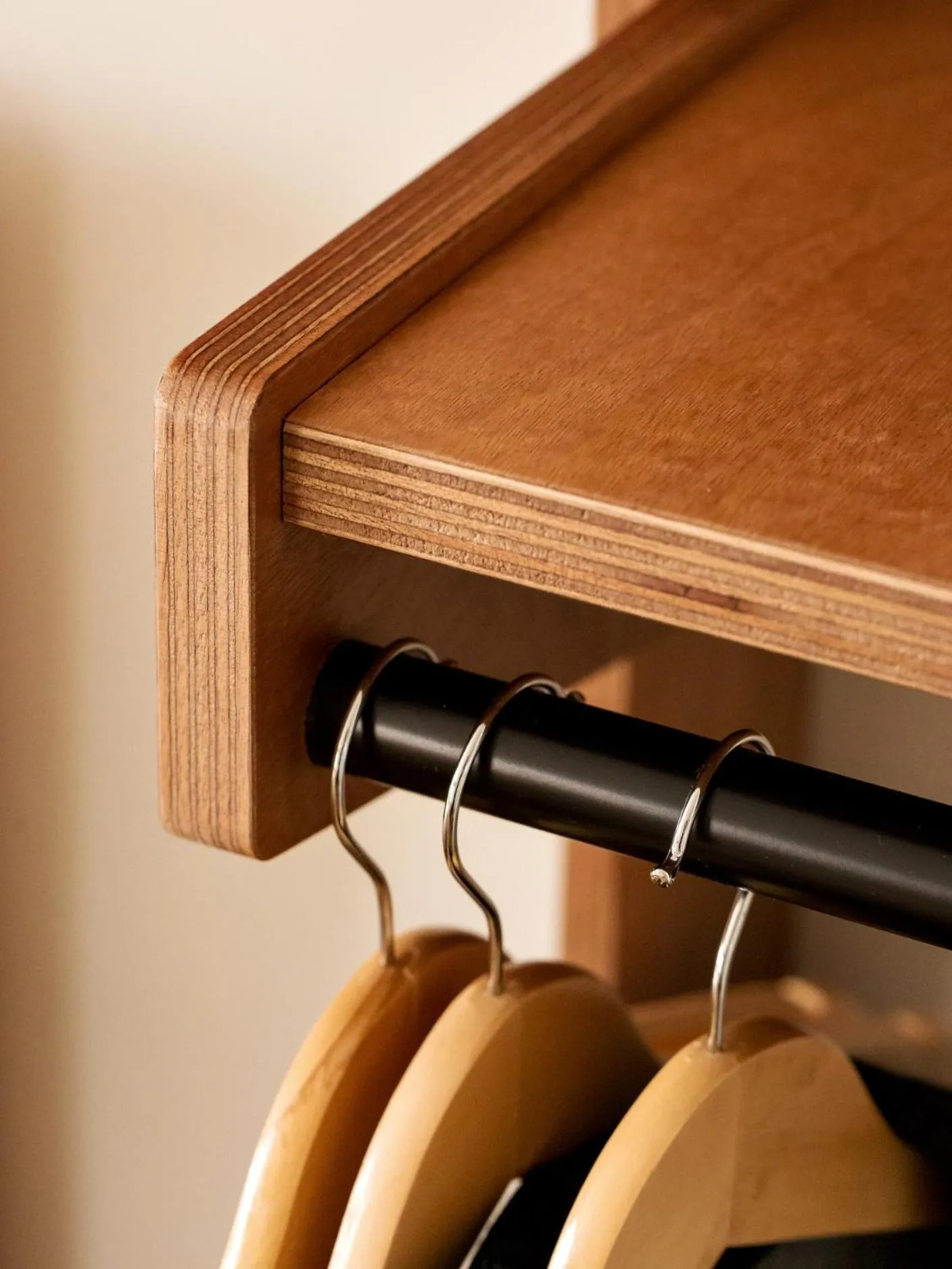 wardrobe in ALFRED HOTELS Monaco - Hôtel rénové