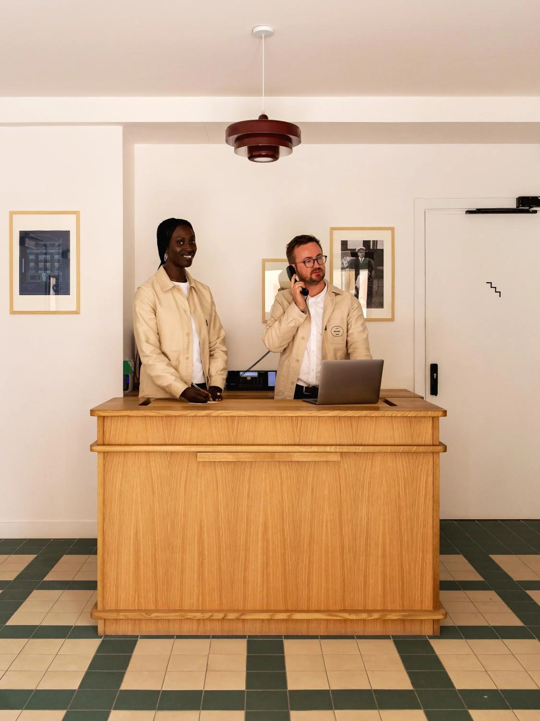 Lobby or reception in ALFRED HOTELS Monaco - Hôtel rénové