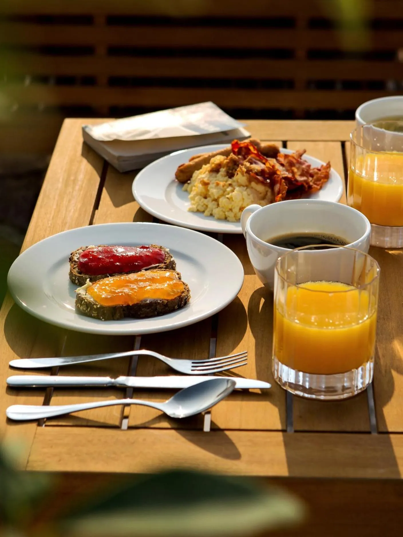 Breakfast in ALFRED HOTELS Monaco - Hôtel rénové