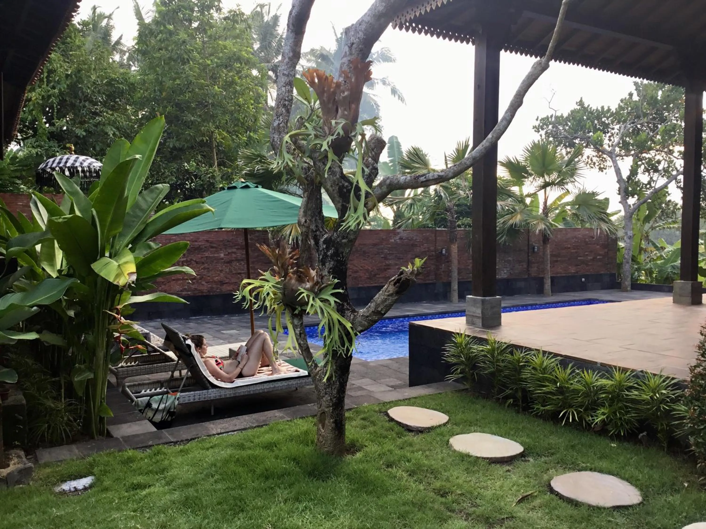 Swimming pool in Alas Arum Ecolodge