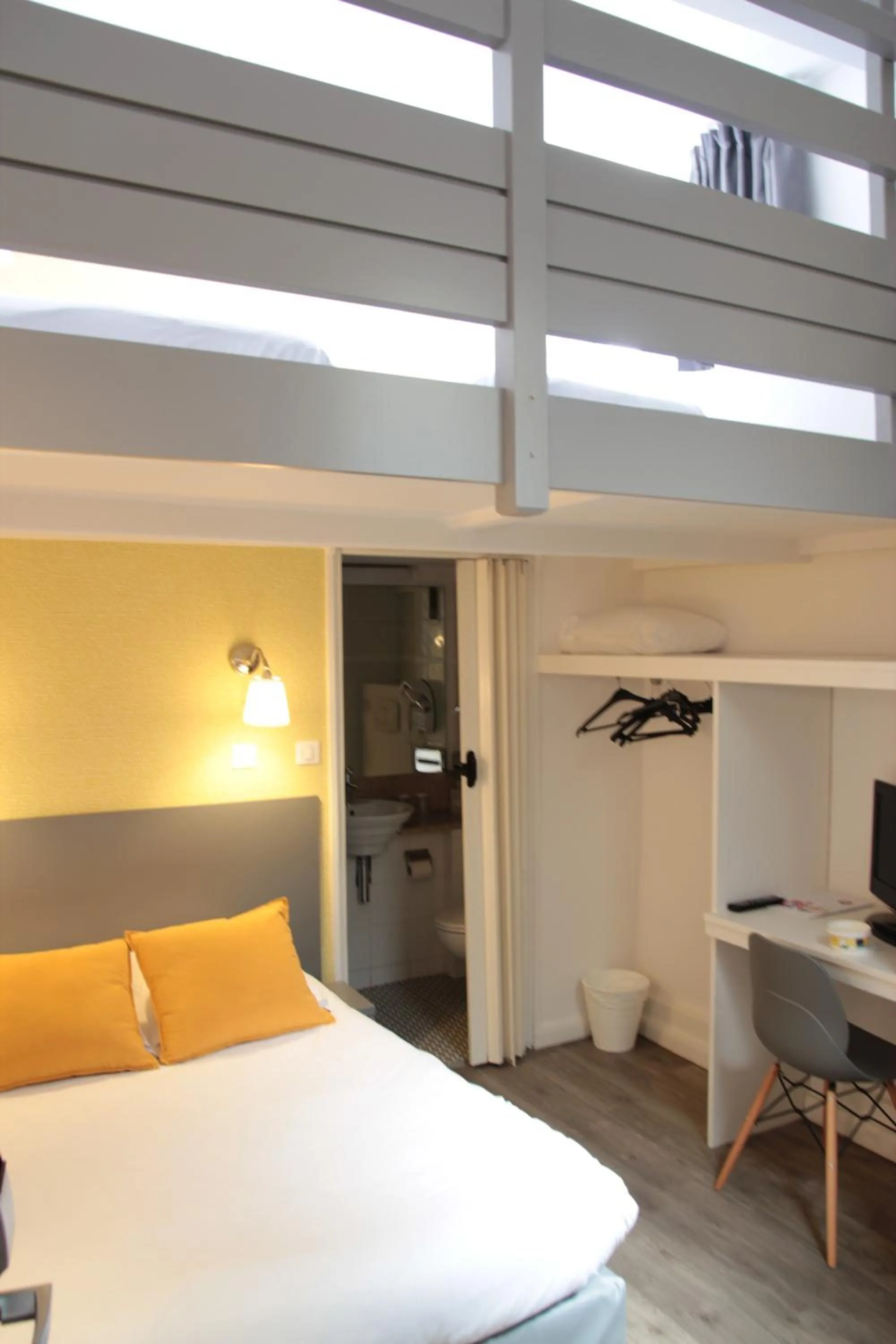 Bed in Au Patio Morand