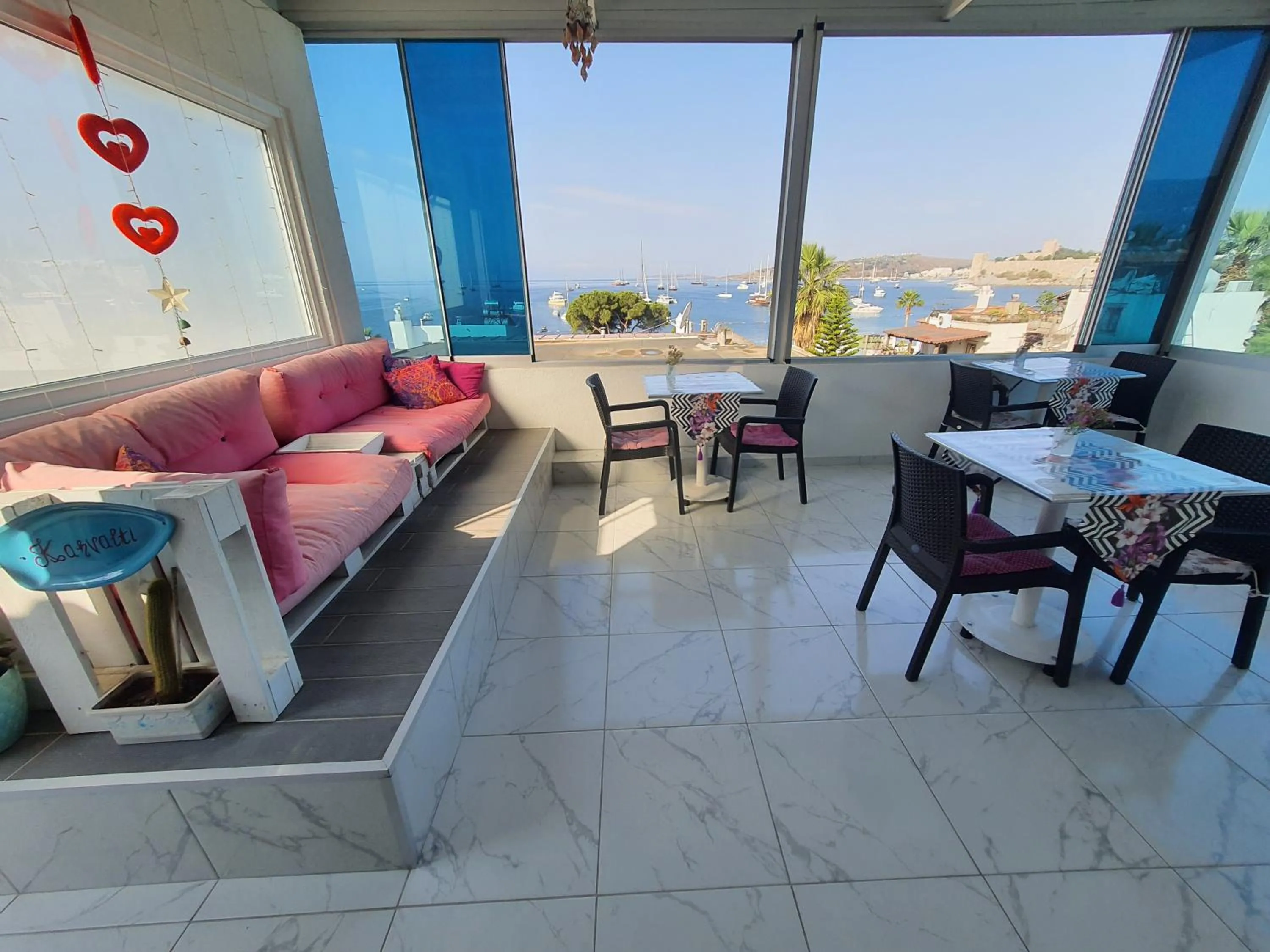 Balcony/Terrace in R HOUSE HOTEL