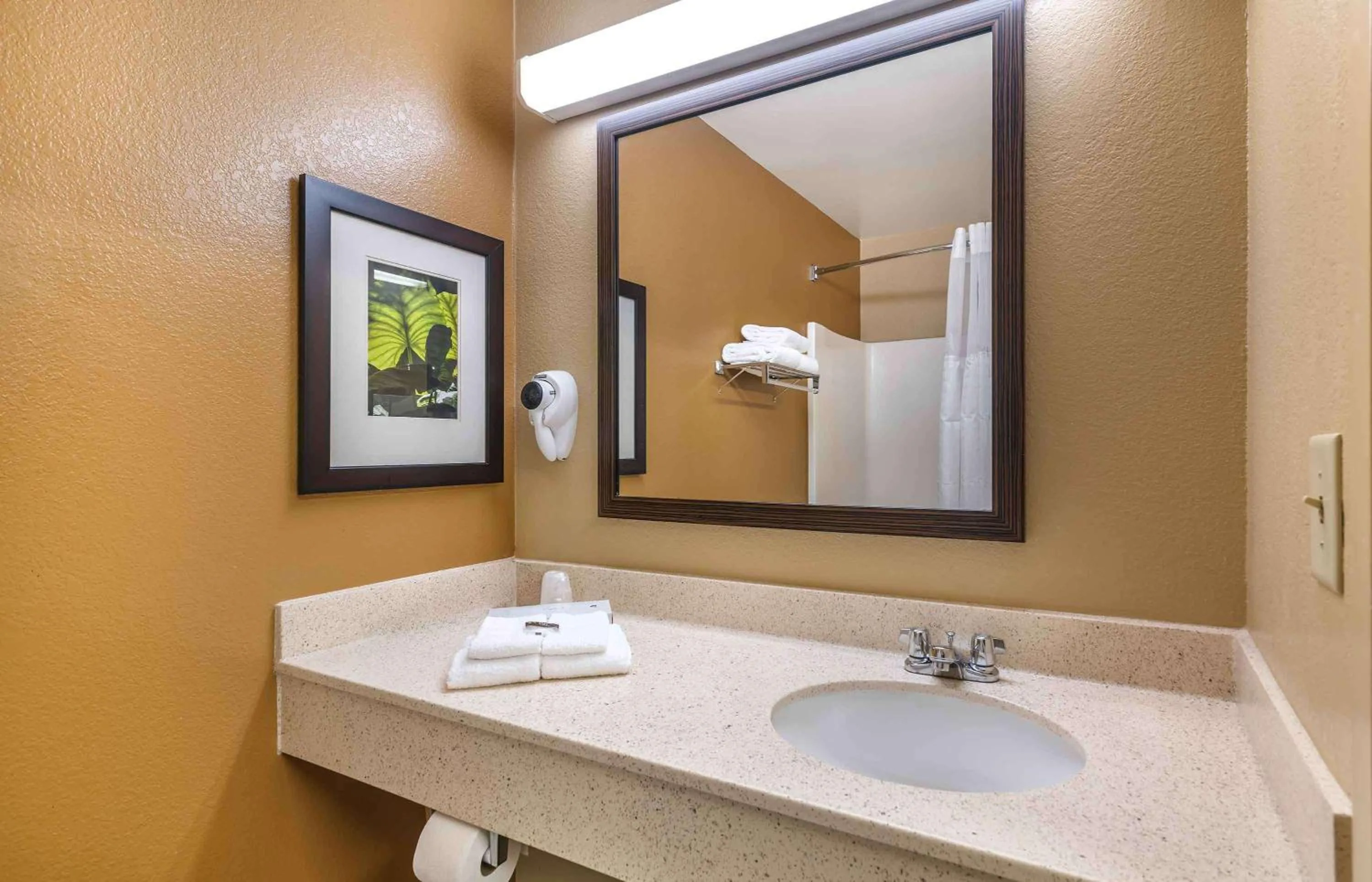 Bathroom in Extended Stay America Suites - Portland - Scarborough