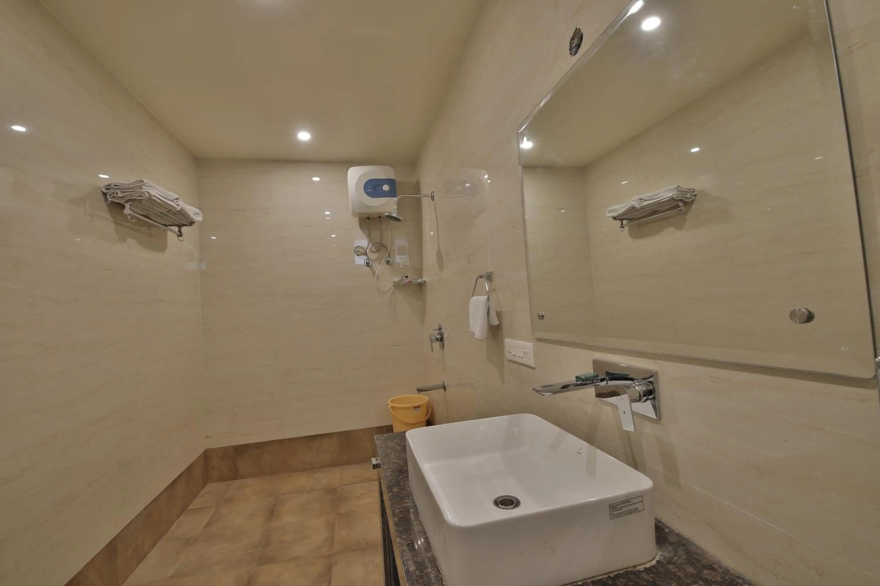 Bathroom in Hotel Grand Safari