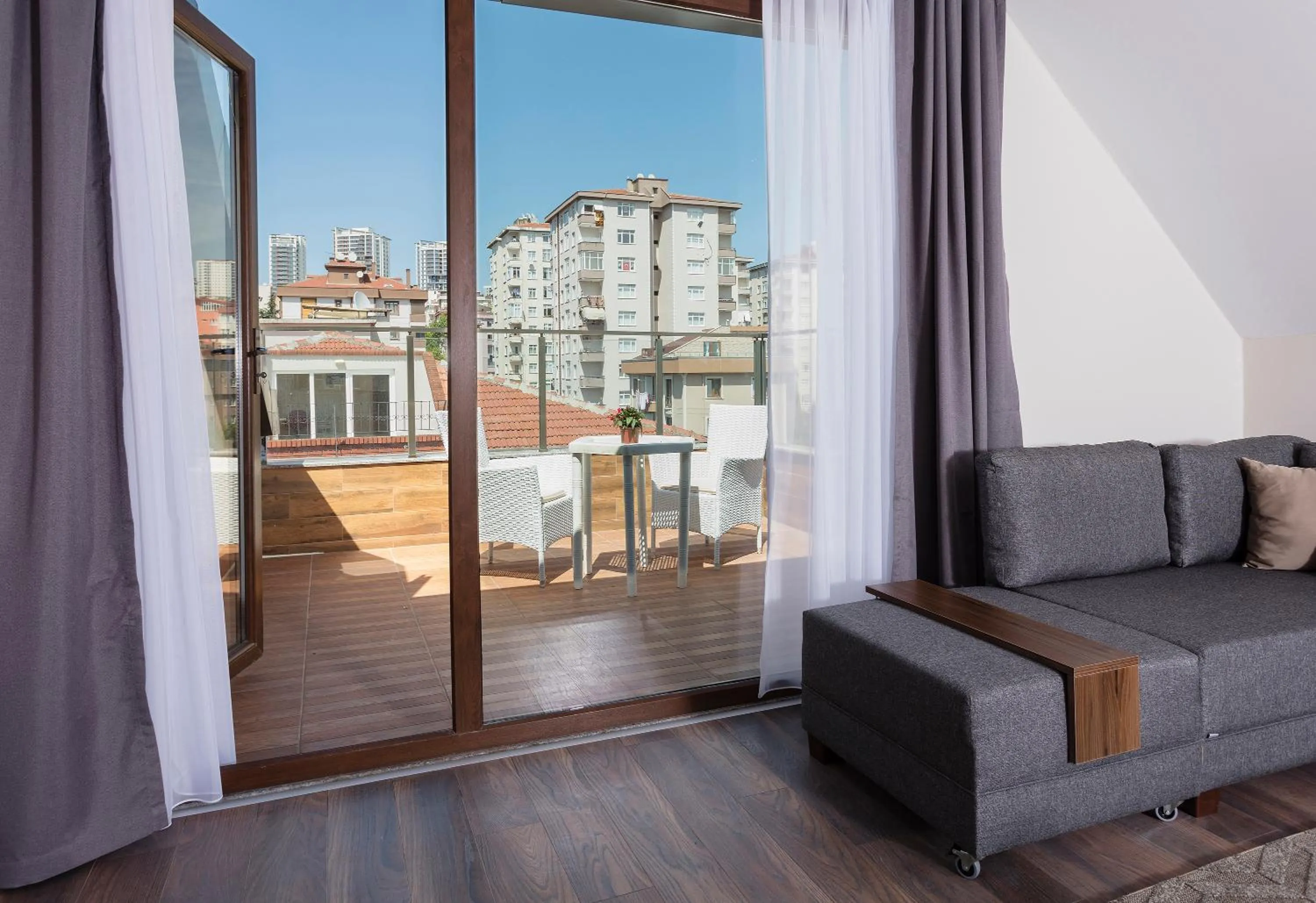 Day in Princess Residence