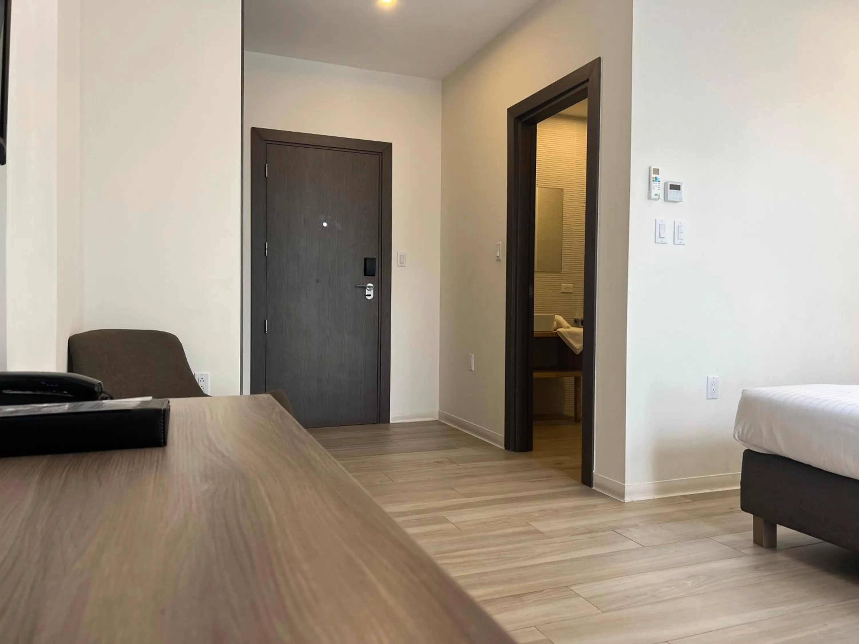 Bed in Adonis Cupecoy