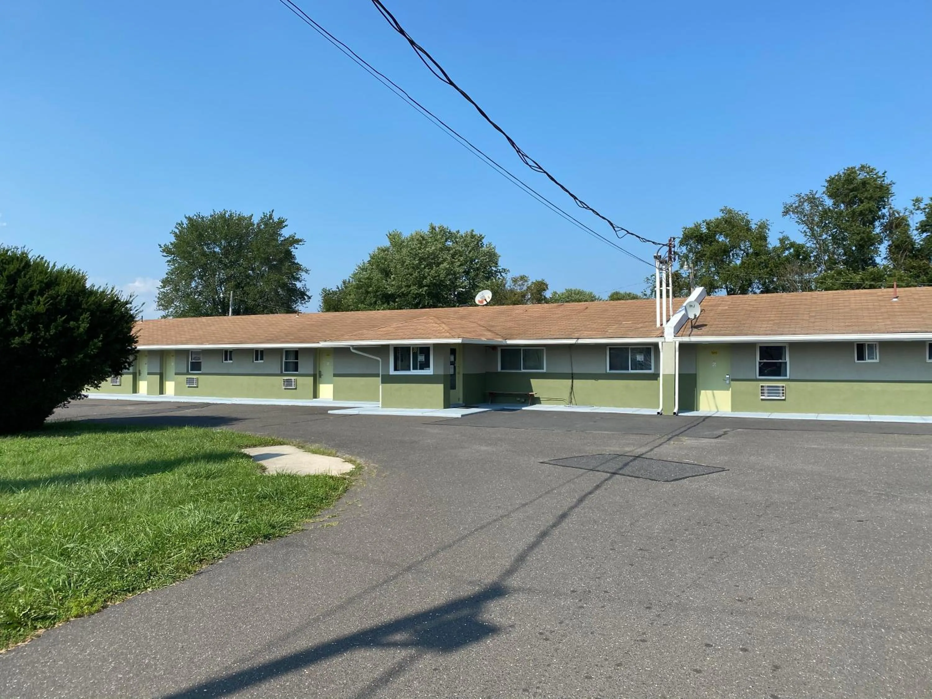 Red Carpet Inn & Suites Wrightstown