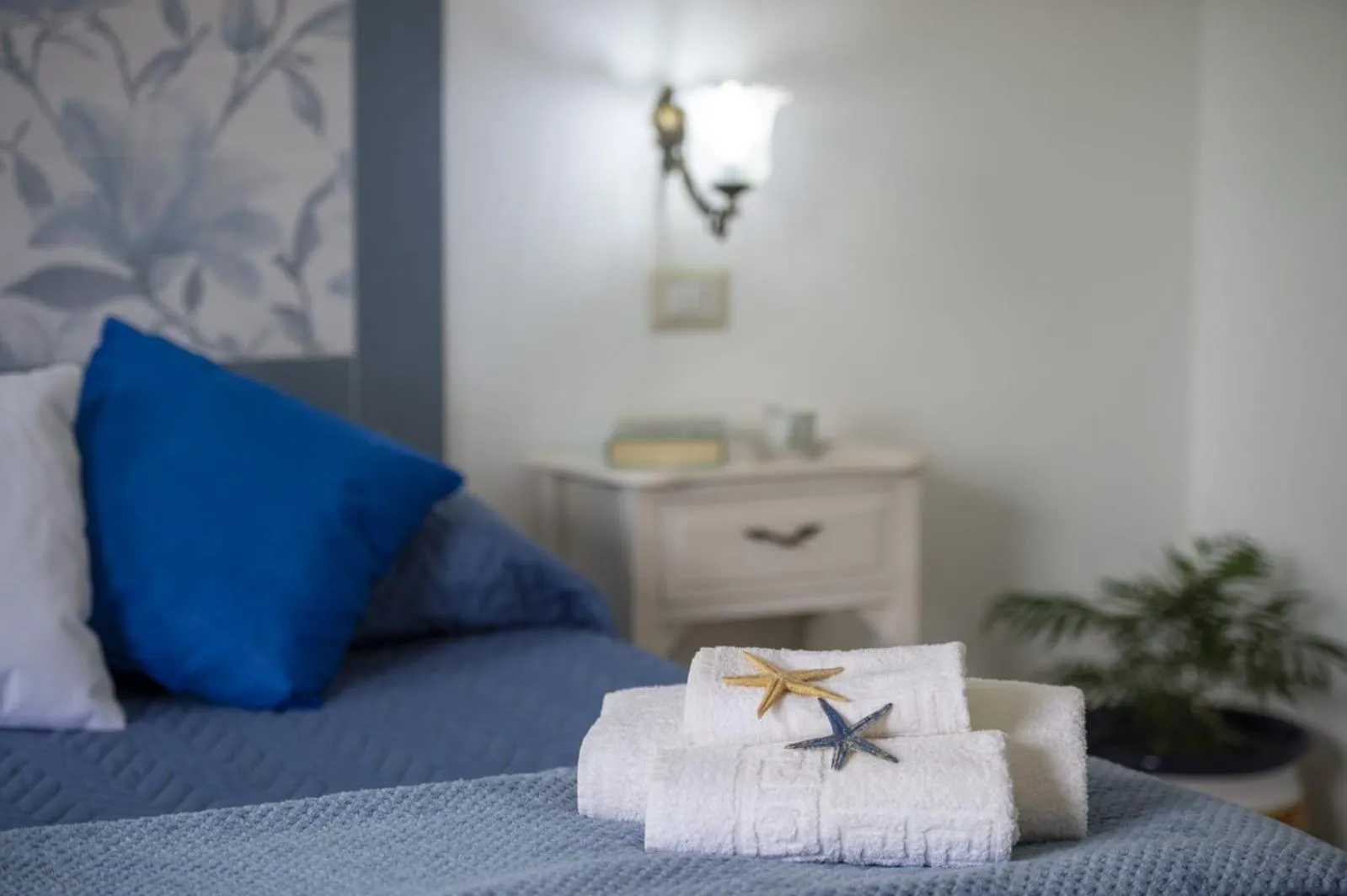 Bedroom, Bed in Il Mandorlo