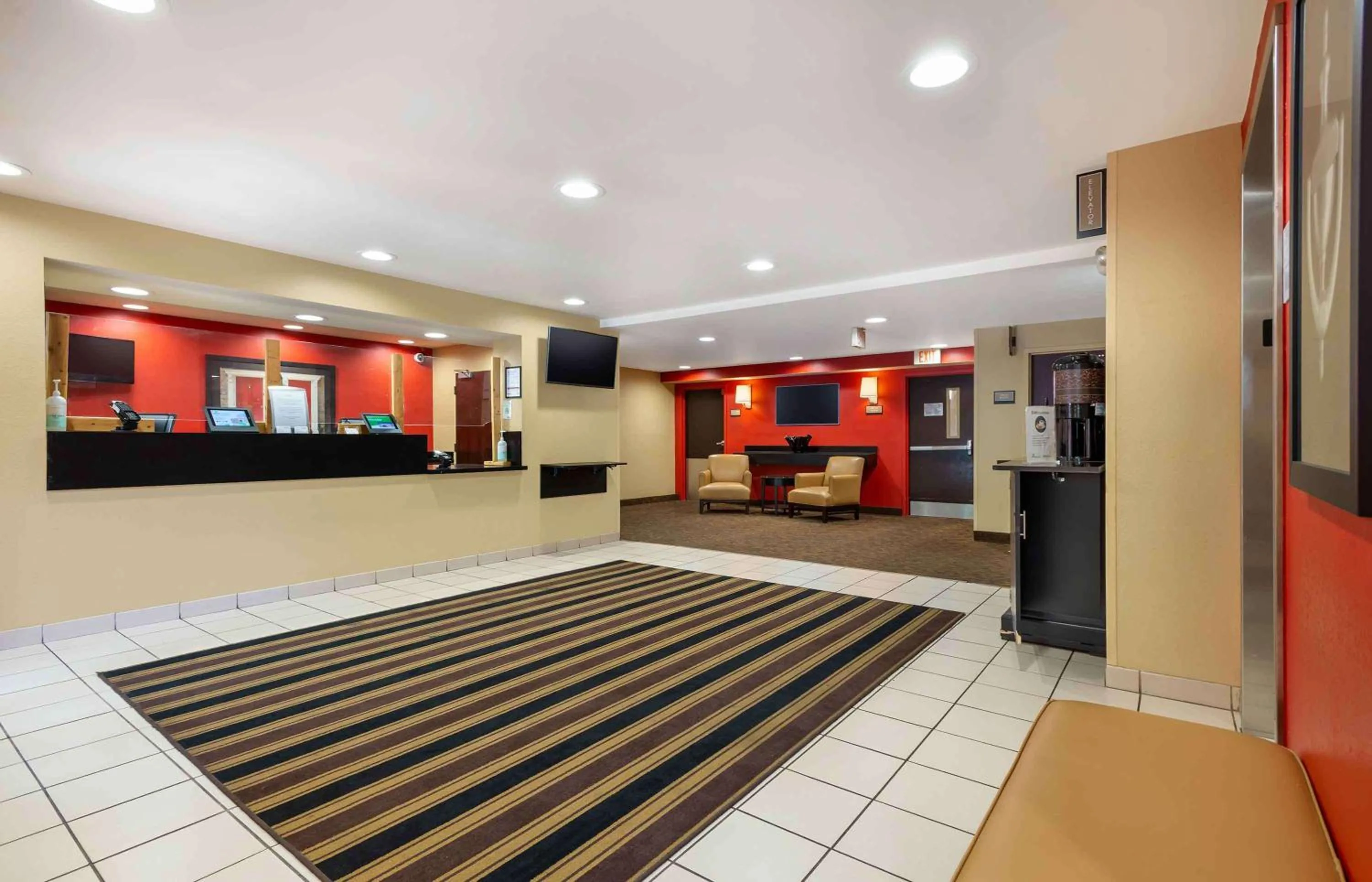 Lobby or reception in Extended Stay America Suites - Princeton - West Windsor