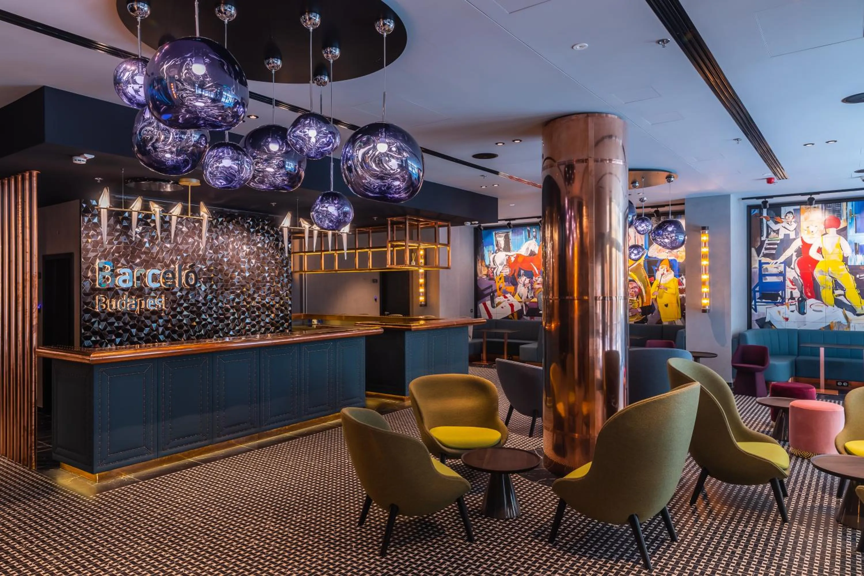 Lounge or bar in Barceló Budapest