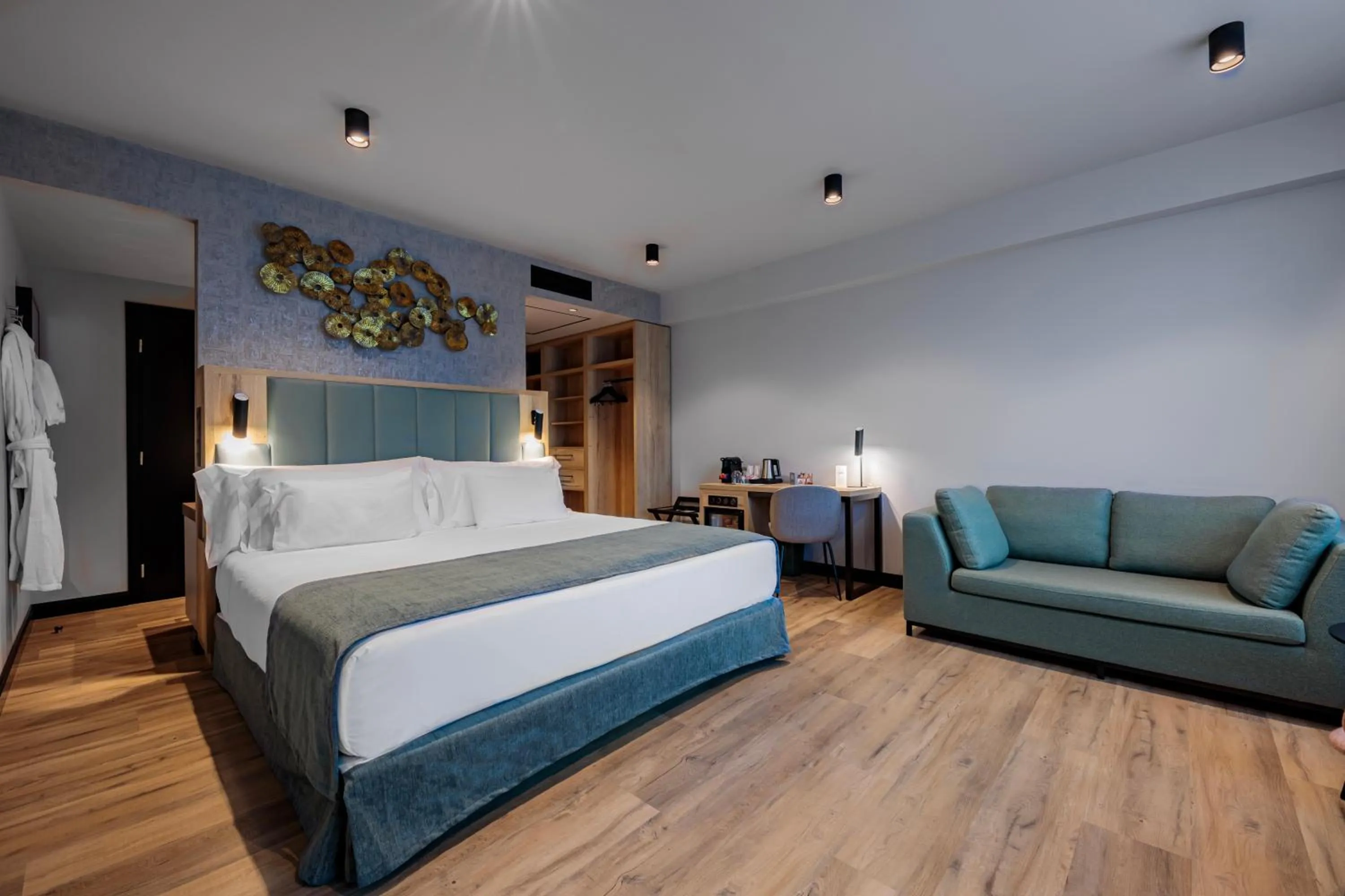 Bedroom, Bed in Barceló Budapest