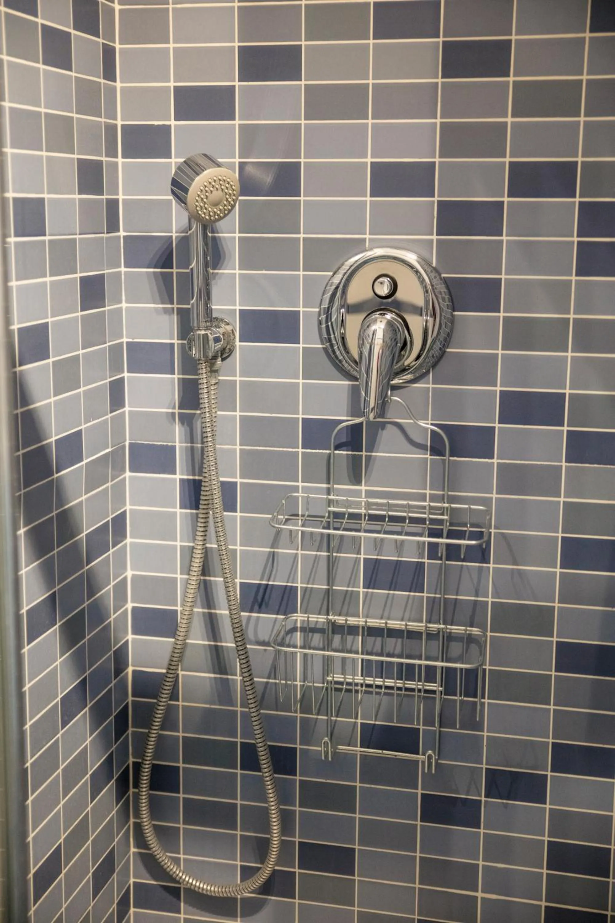 Shower in B&B Il Capitano