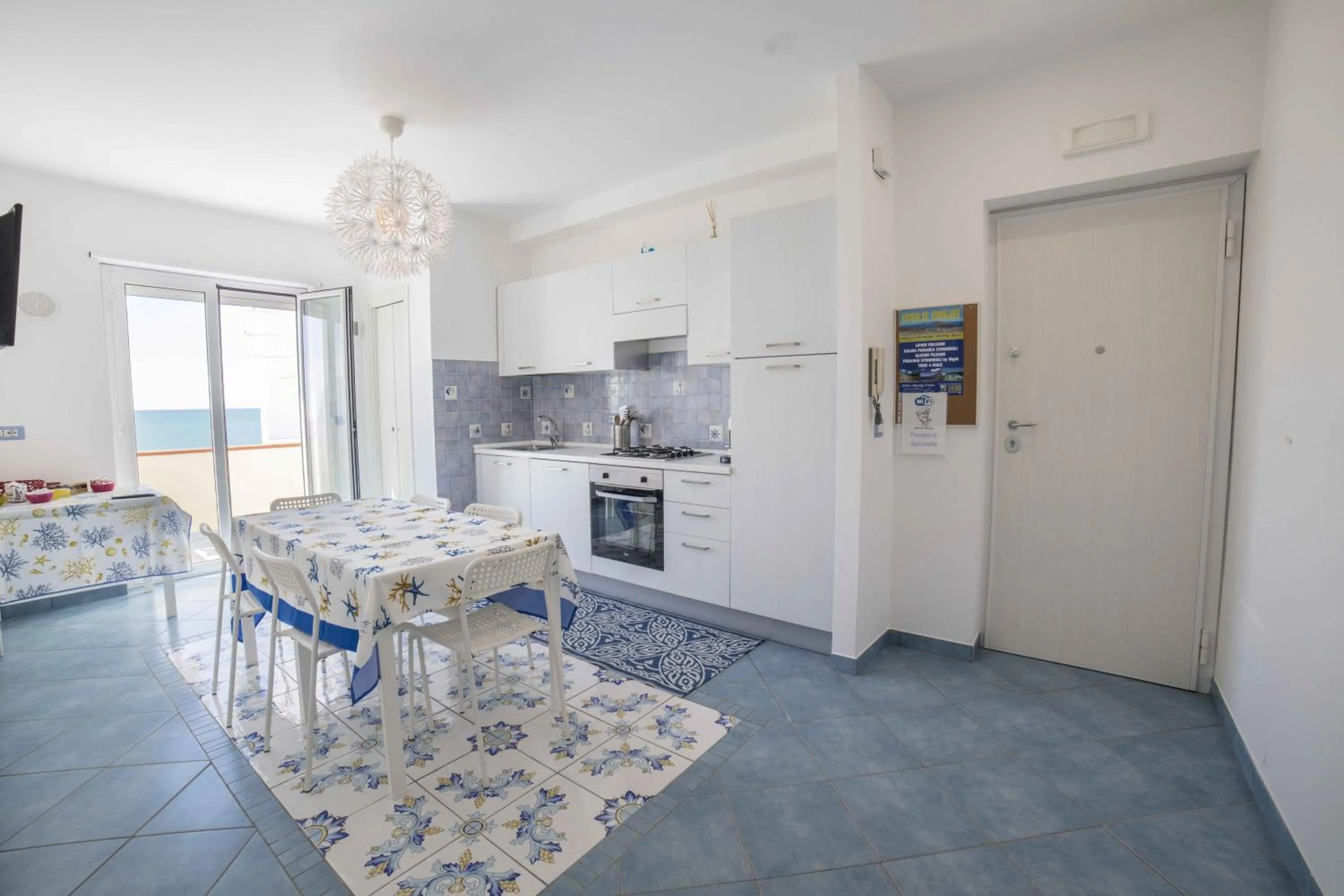 Kitchen or kitchenette in B&B Il Capitano