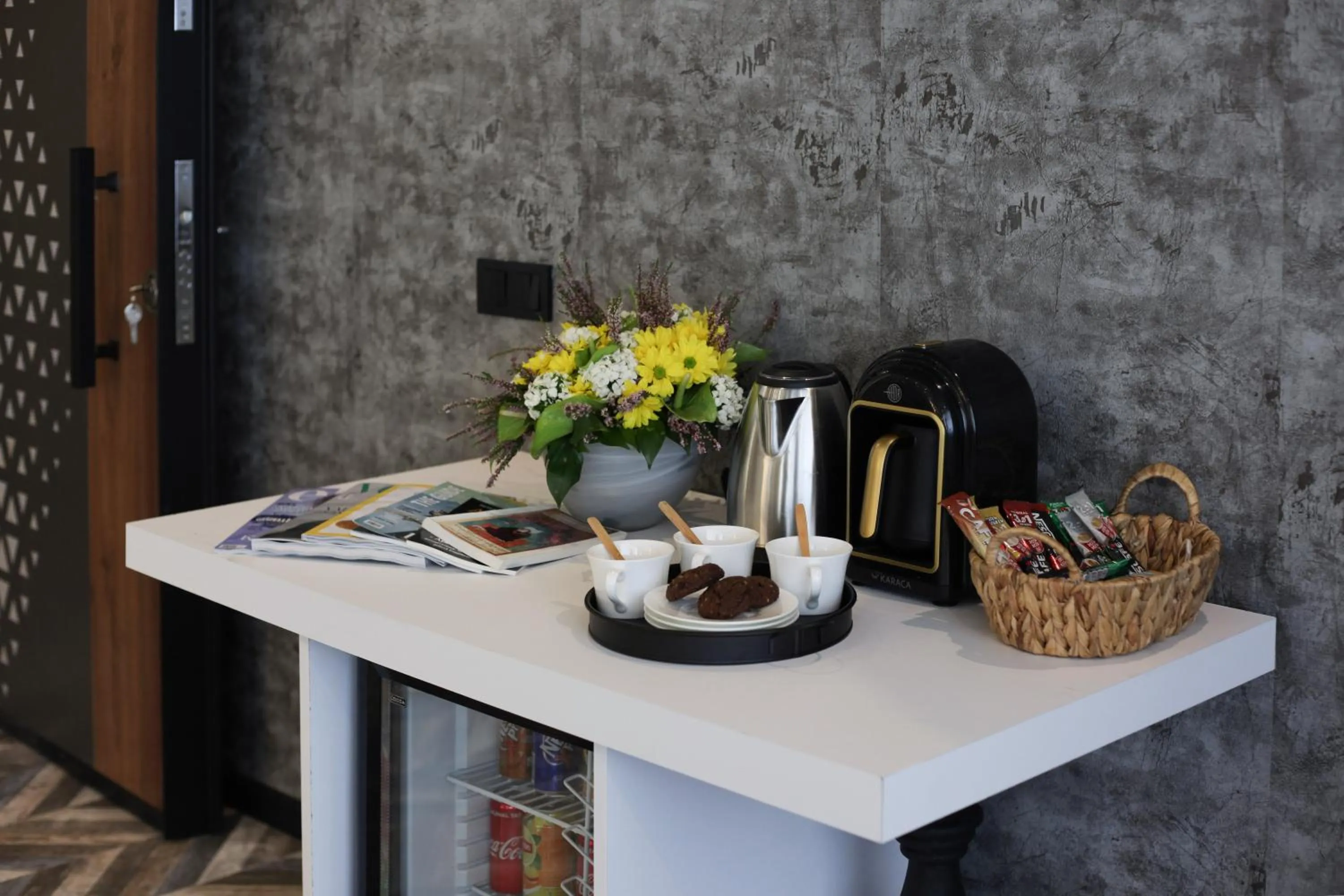 Coffee/tea facilities in Walton Residence Sisli