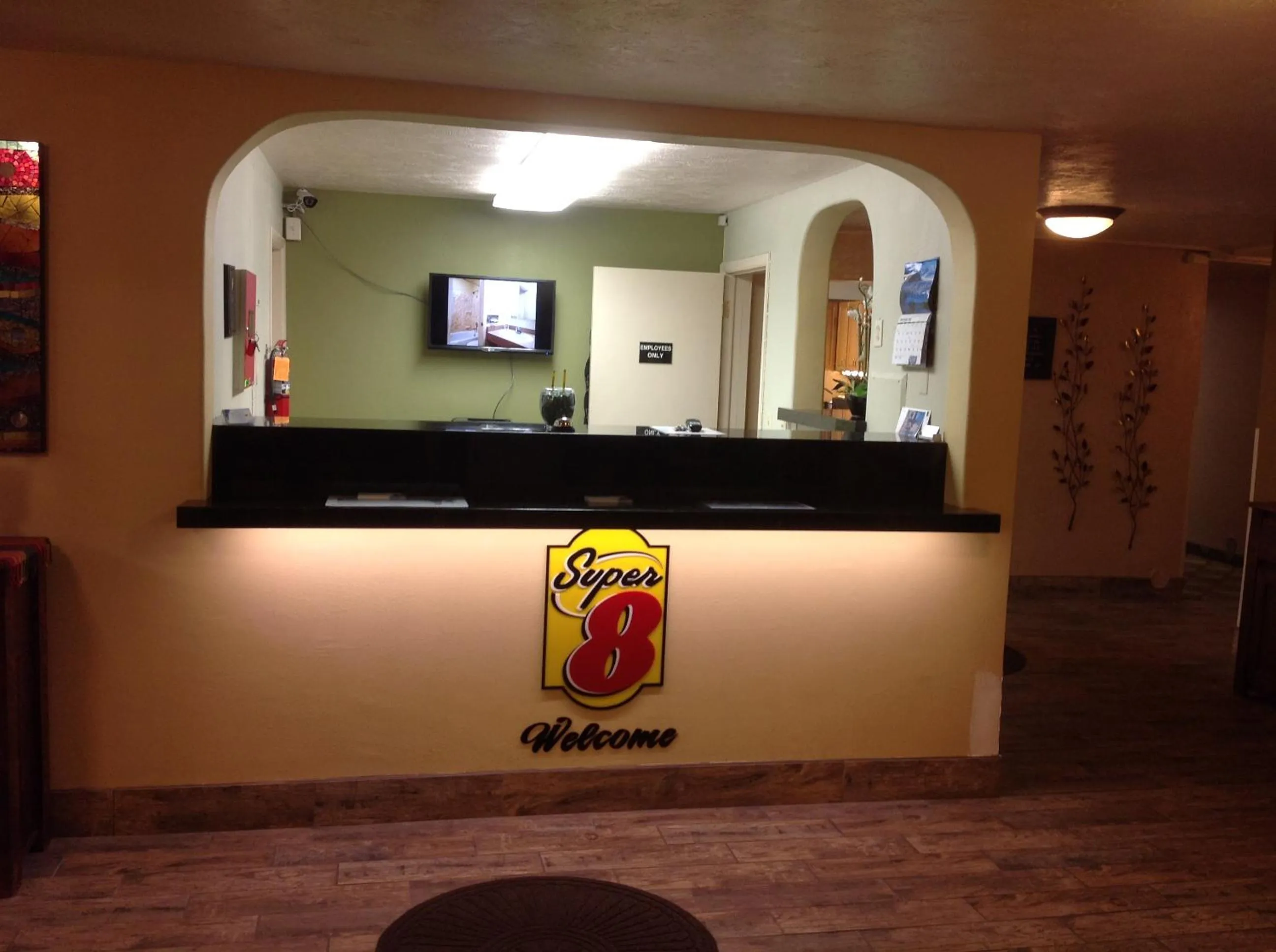 Lobby or reception in Super 8 by Wyndham Idaho Falls