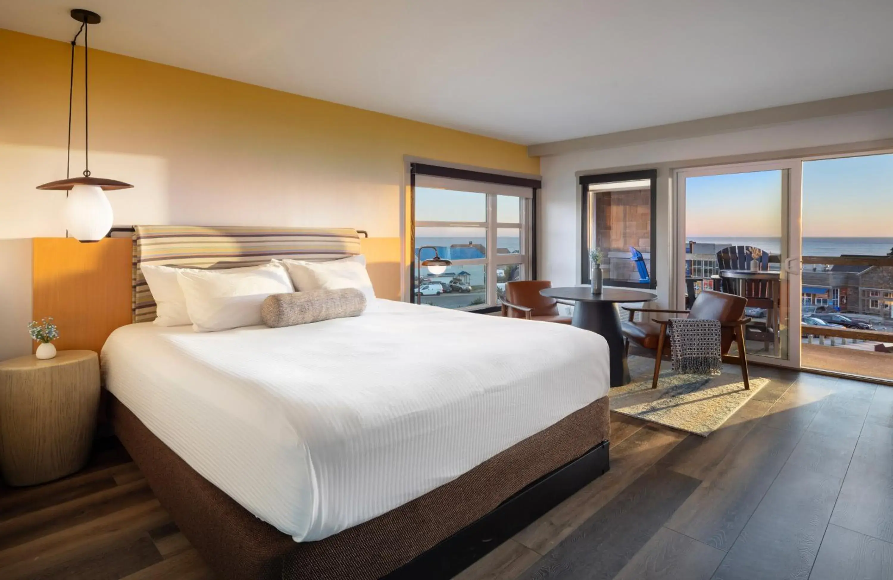 King Room with Jacuzzi - Pet Friendly in Inn at Cape Kiwanda King Room with Jacuzzi - Pet Friendly in Inn at Cape Kiwanda