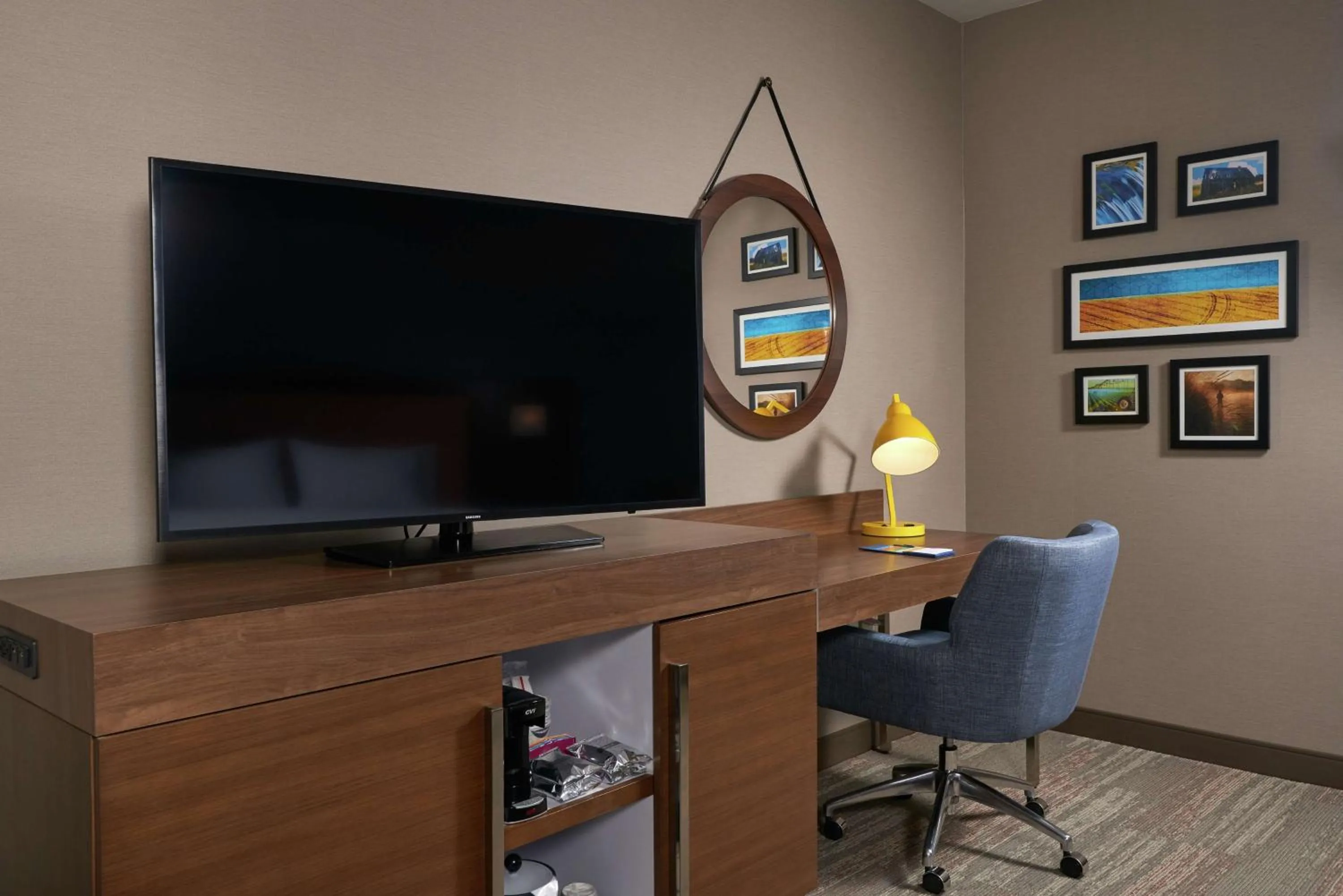 Bedroom in Hampton Inn Burley