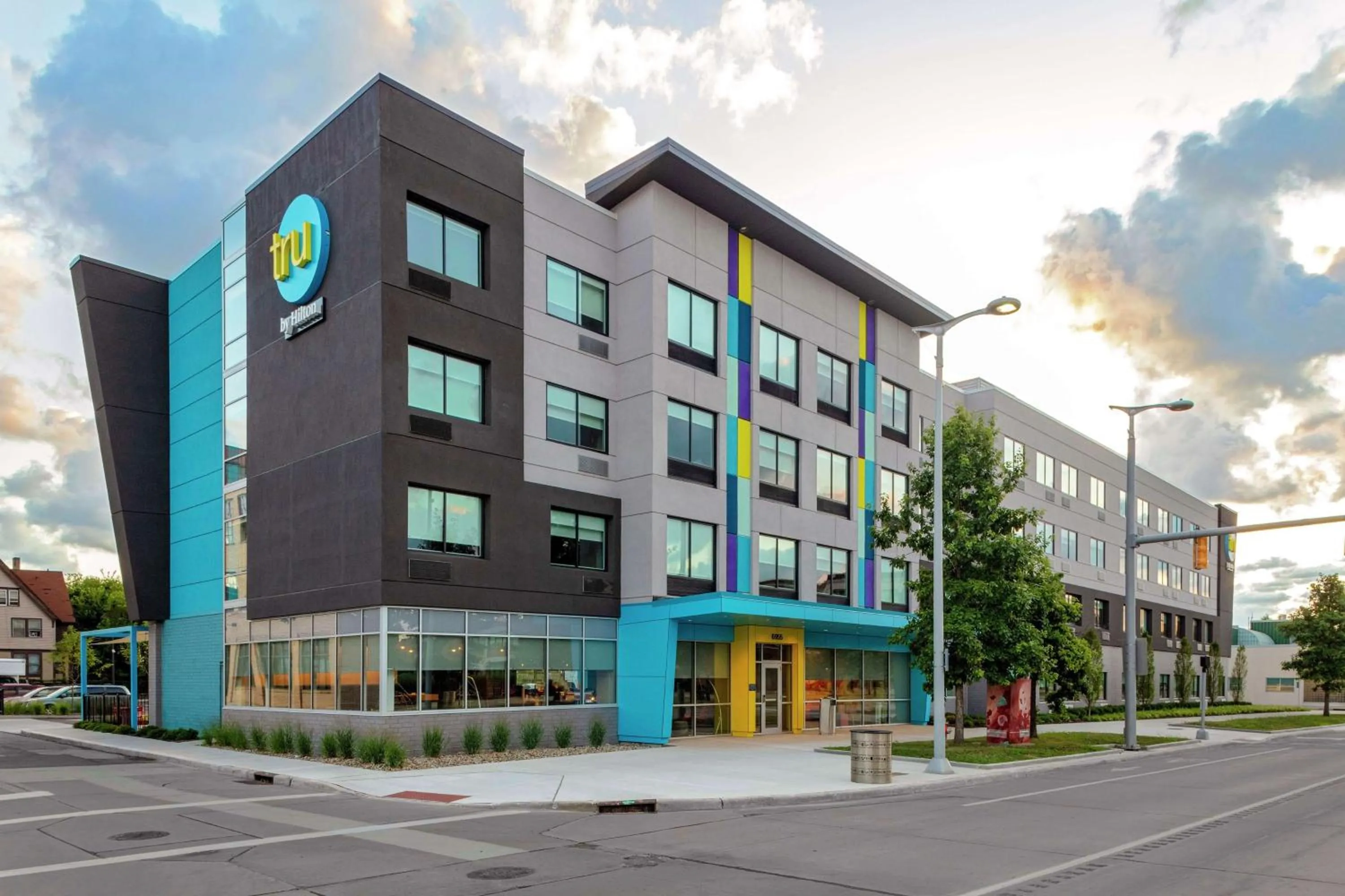 Property building in Tru By Hilton Cleveland Midtown