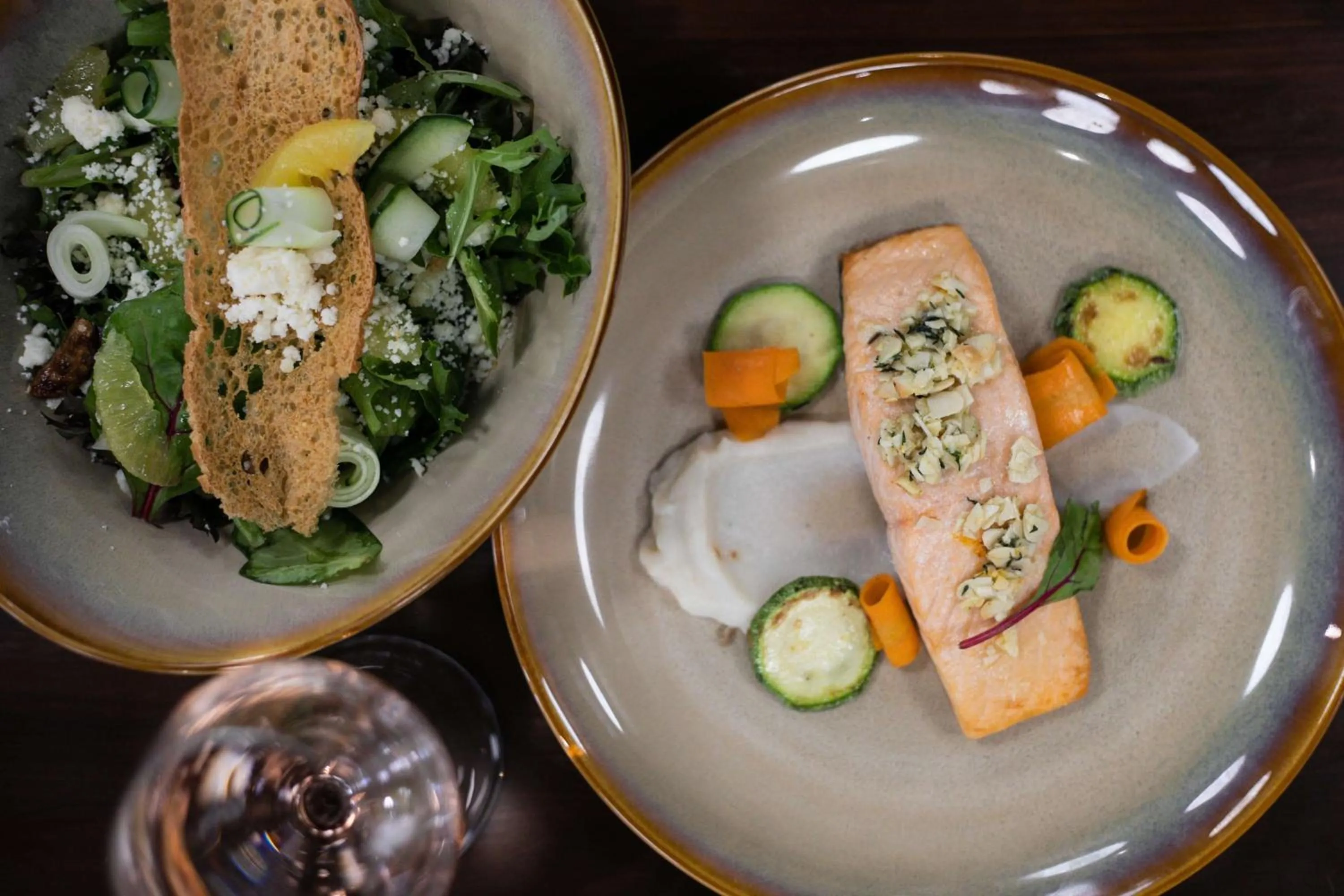 Dining area in Doubletree By Hilton Celaya