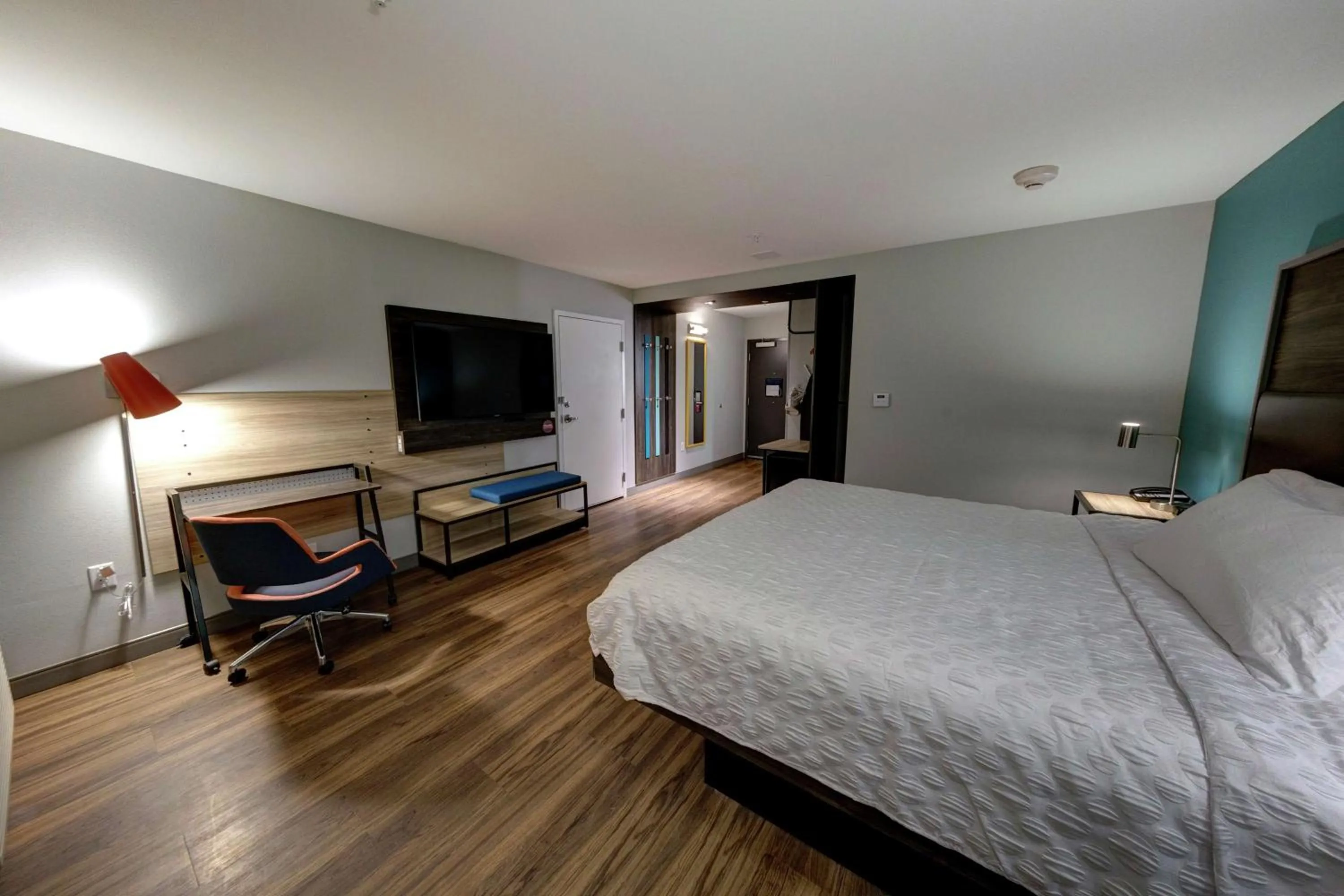 Bedroom, Bed in Tru By Hilton Georgetown